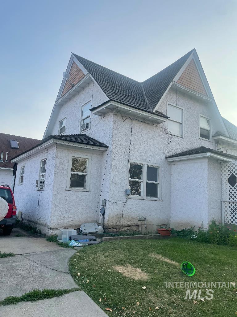 206 W North 3Rd St, Grangeville, Idaho 83530, 1 Bedroom, 1 Bathroom, Residential Income For Sale, Price $299,000, 98922768
