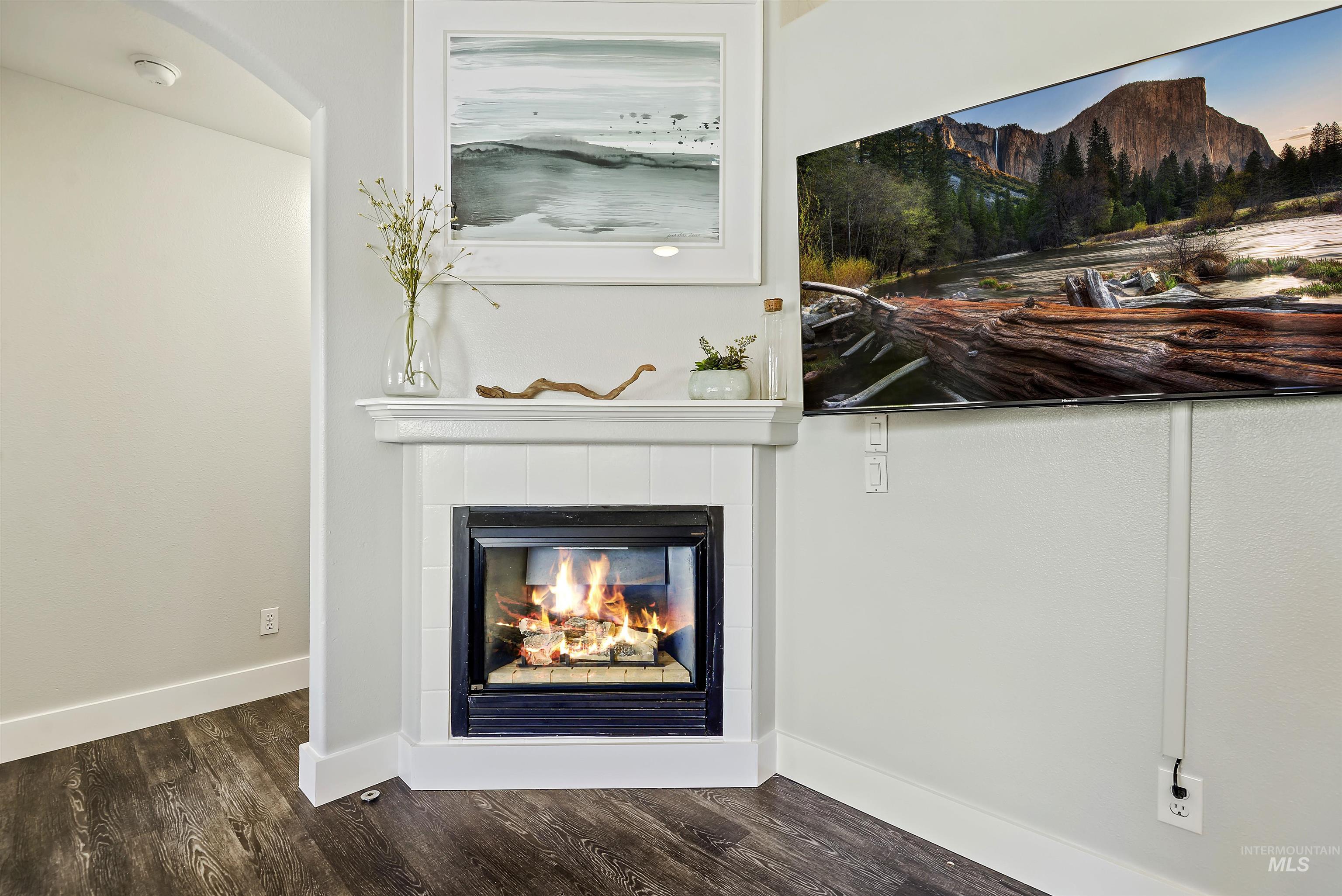 10530 W Capella St, Star, Idaho 83669, 3 Bedrooms, 2 Bathrooms, Residential Income For Sale, Price $474,900, 98922809