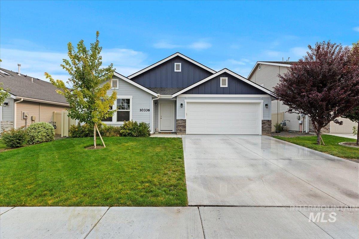 10336 Longtail Dr., Nampa, Idaho 83687, 3 Bedrooms, 2 Bathrooms, Residential For Sale, Price $449,900,MLS 98922842