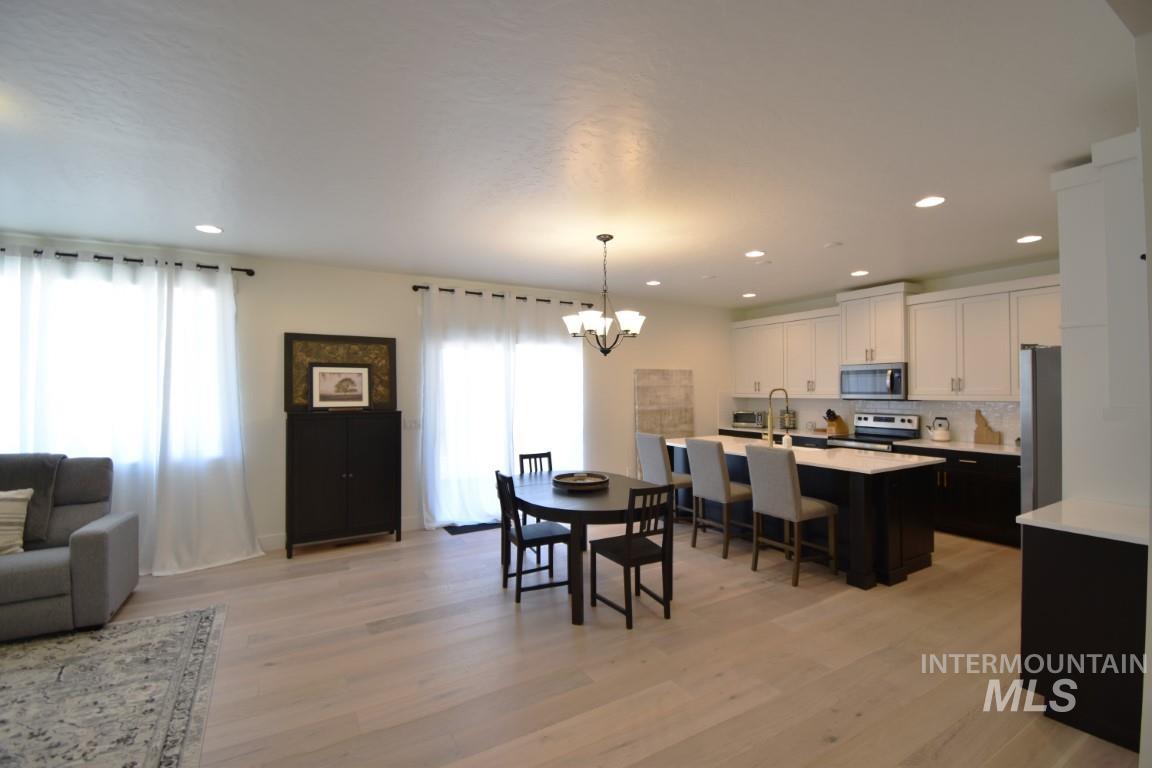 2008 W Cocha St, Middleton, Idaho 83644, 4 Bedrooms, 2.5 Bathrooms, Rental For Rent, Price $2,795, 98922855