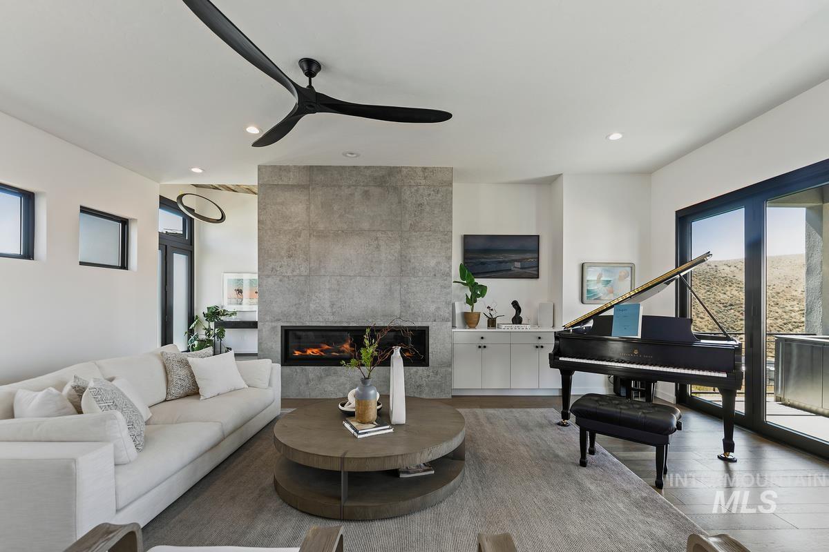 4135 N Hawkeye Pl., Boise, Idaho 83703, 4 Bedrooms, 4.5 Bathrooms, Residential For Sale, Price $2,485,000, 98922882