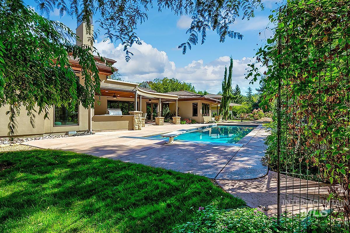 2949 E Wildernest Ln, Boise, Idaho 83706, 4 Bedrooms, 4.5 Bathrooms, Residential For Sale, Price $2,500,000, 98922885