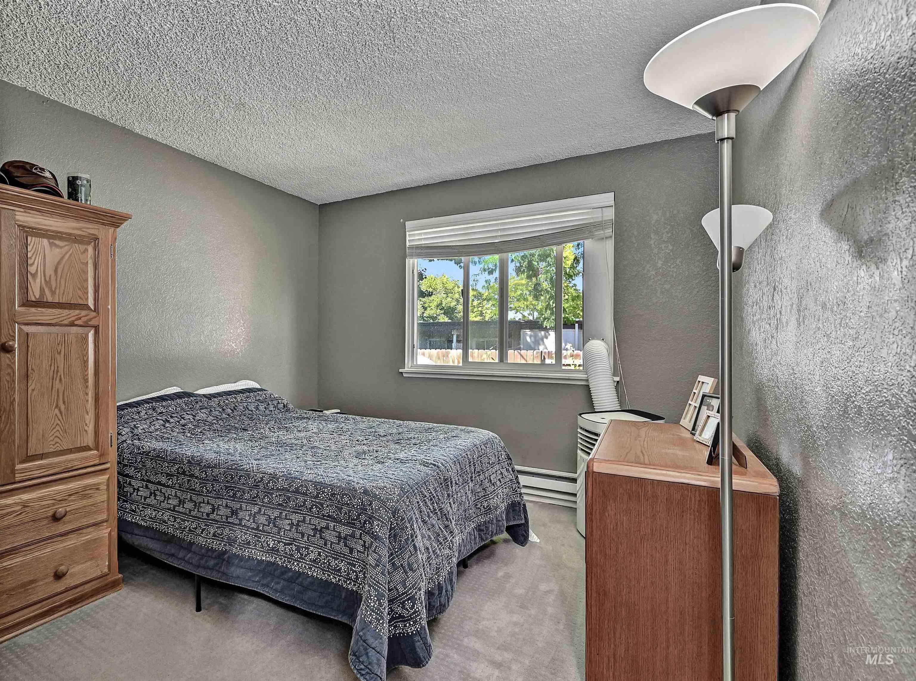 4856/4858 W Bethel, Boise, Idaho 83706, 2 Bedrooms, 1 Bathroom, Residential Income For Sale, Price $515,500, 98922894