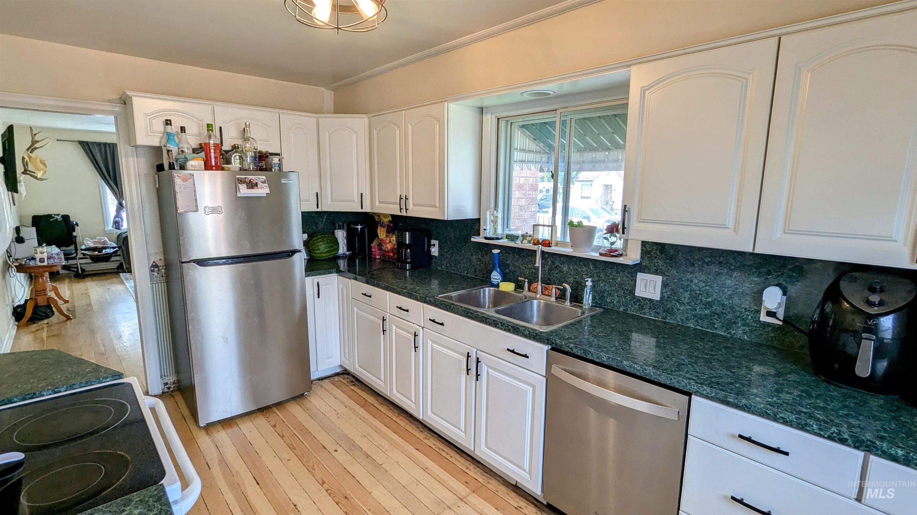 970 Brennan Ave, Pocatello, Idaho 83201, 4 Bedrooms, 2 Bathrooms, Residential Income For Sale, Price $289,000, 98922922