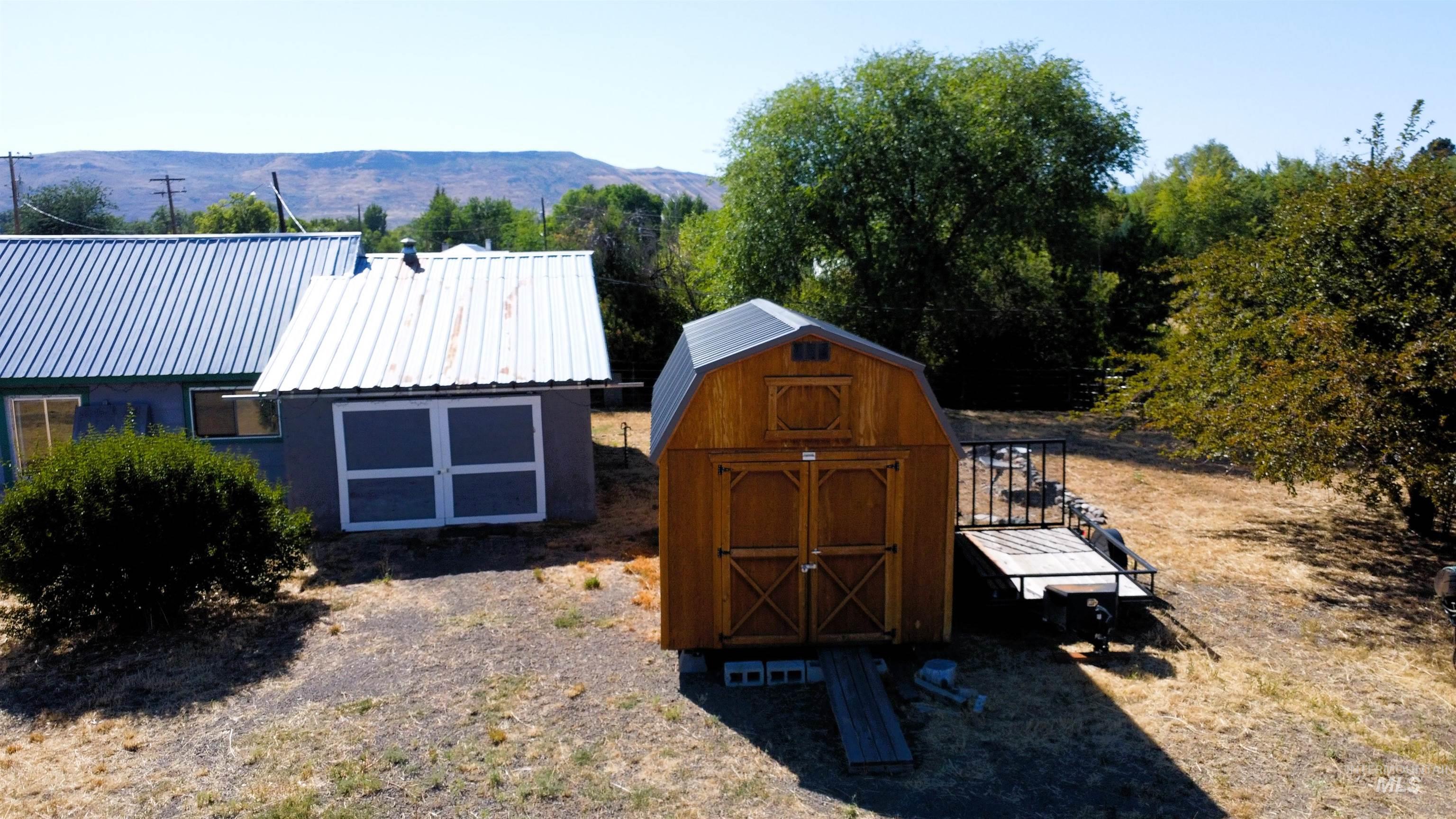 2826 Mill Rd, Cambridge, Idaho 83610, 2 Bedrooms, 1 Bathroom, Residential For Sale, Price $270,000,MLS 98922923