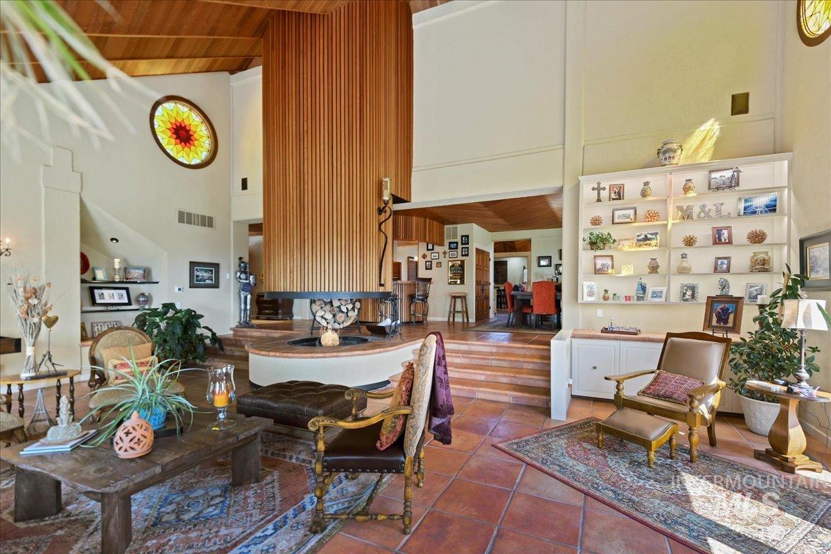 20811 Barrel Ln, Caldwell, Idaho 83607, 4 Bedrooms, 3.5 Bathrooms, Residential For Sale, Price $2,999,999, 98922973