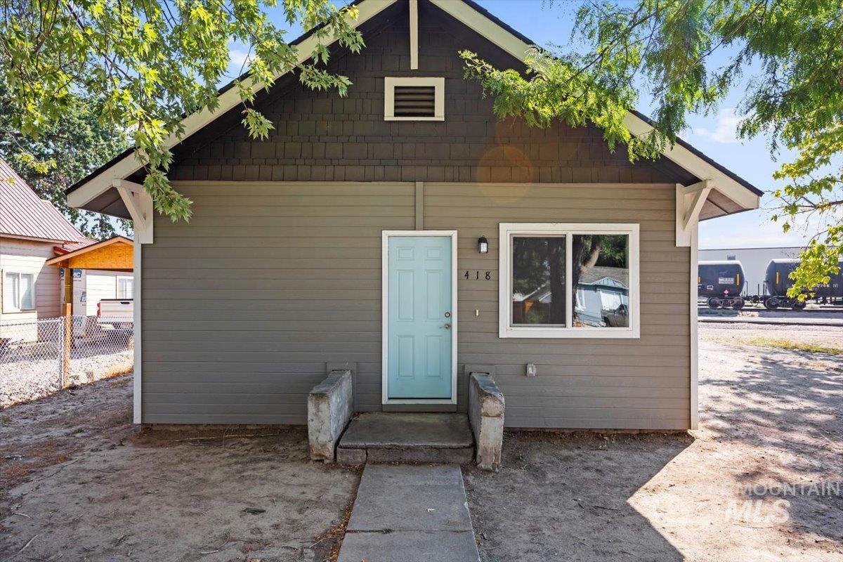 418 N 7th Street, Payette, Idaho 83661, 3 Bedrooms, 1 Bathroom, Residential For Sale, Price $280,000,MLS 98922977