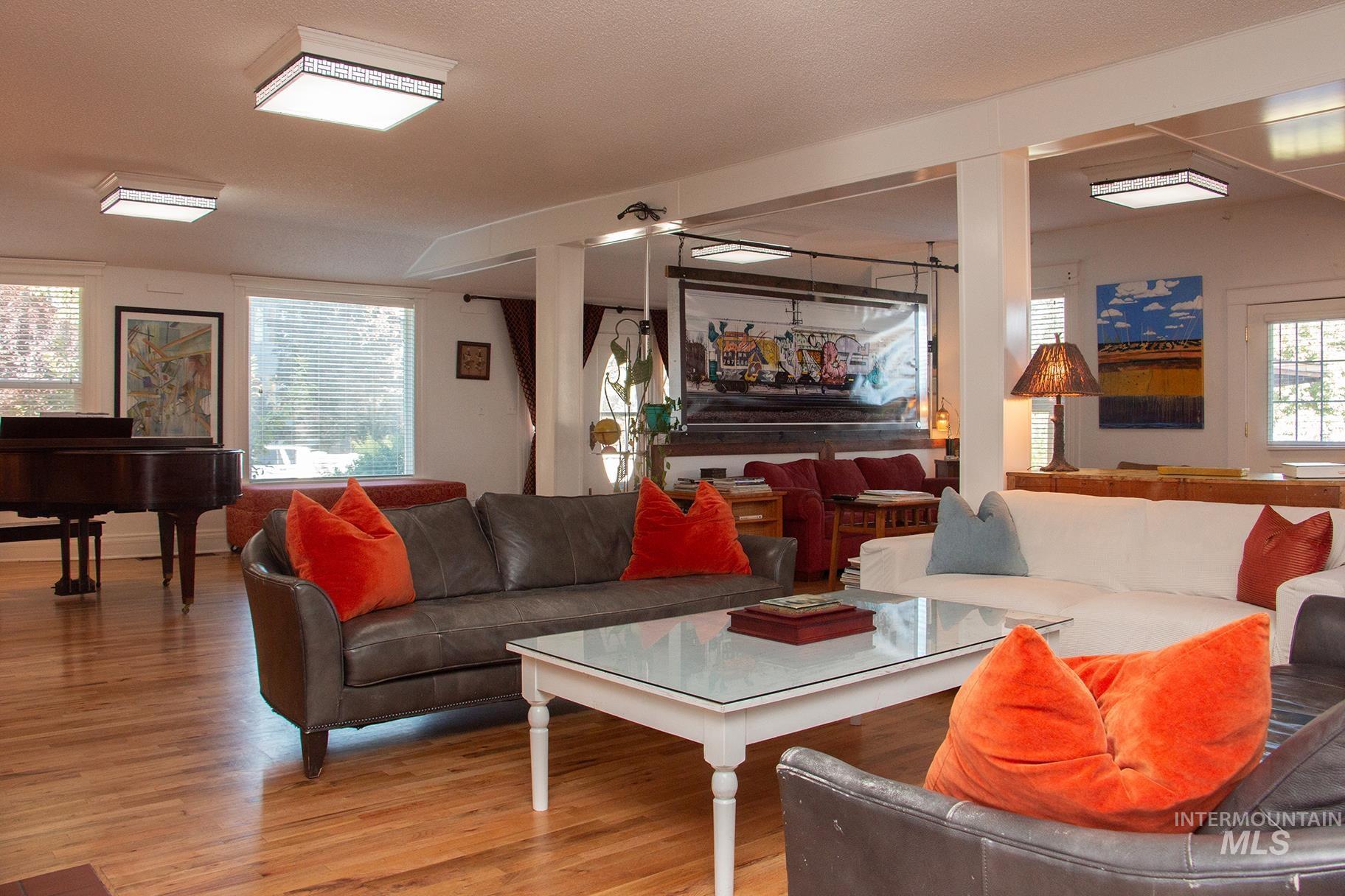 123 17th Ave S, Nampa, Idaho 83651, 3 Bedrooms, 2.5 Bathrooms, Residential For Sale, Price $624,999, 98923061