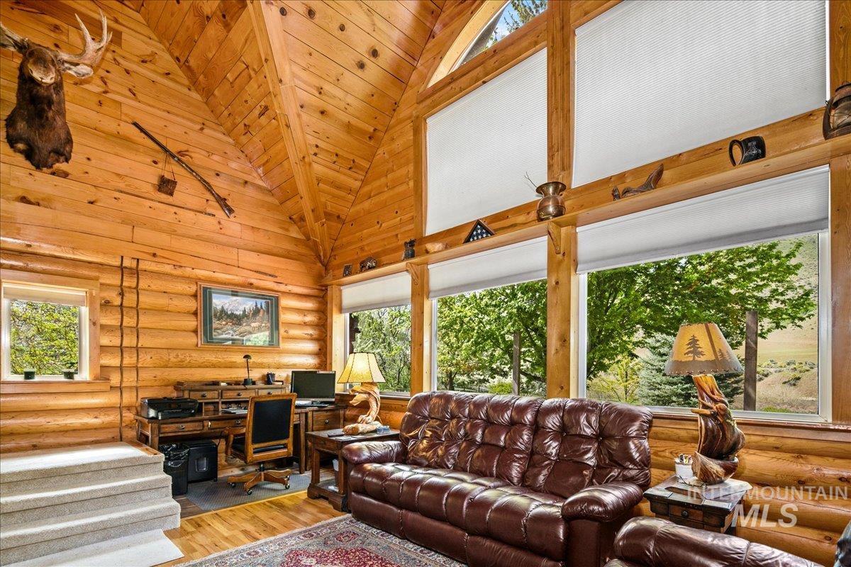 6856 Highway 55, Horseshoe Bend, Idaho 83629, 3 Bedrooms, 3 Bathrooms, Residential For Sale, Price $1,498,000, 98923100