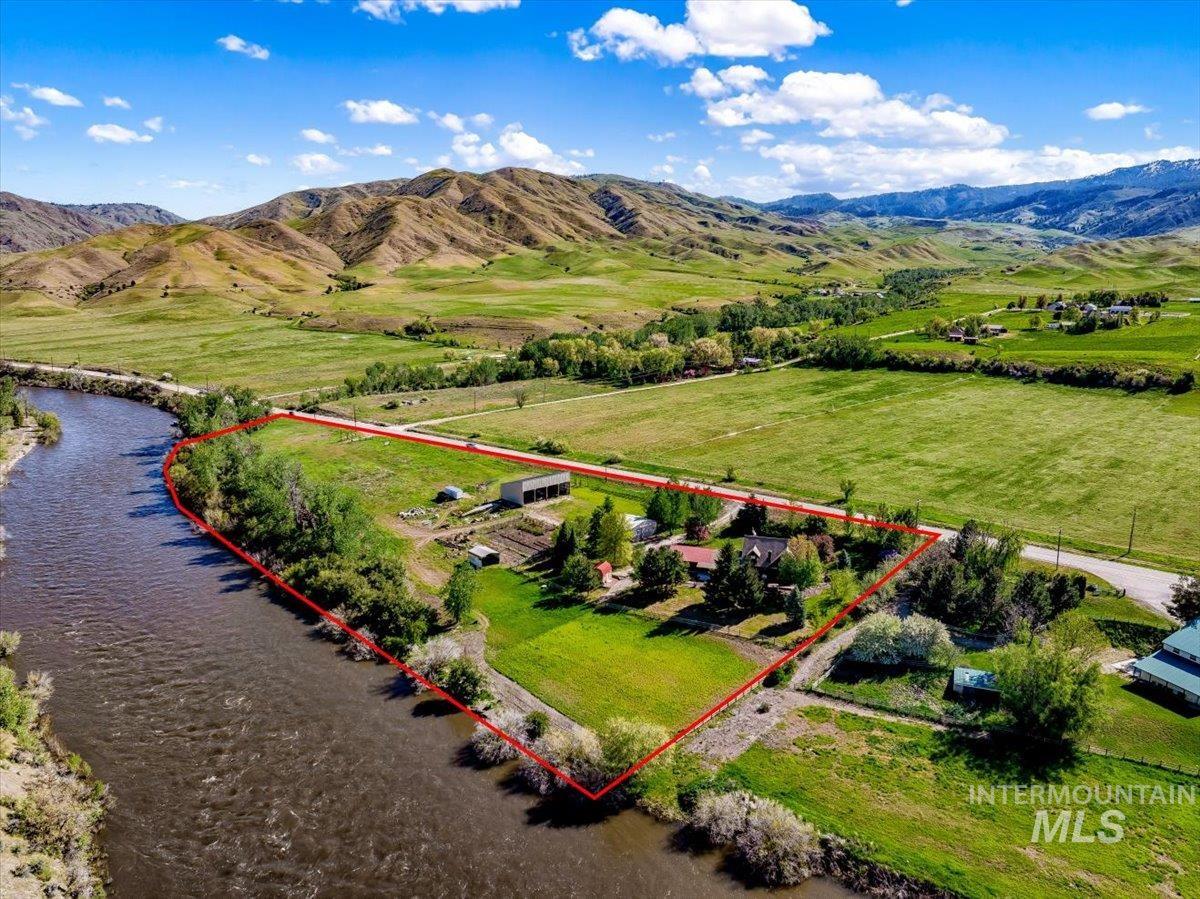 6856 Highway 55, Horseshoe Bend, Idaho 83629, 3 Bedrooms, 3 Bathrooms, Residential For Sale, Price $1,498,000, 98923100