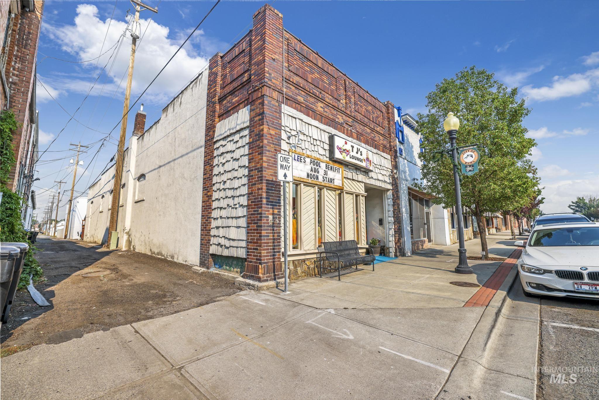 112 Broadway Ave S, Buhl, Idaho 83316, Business/Commercial For Sale, Price $375,000, 98923106