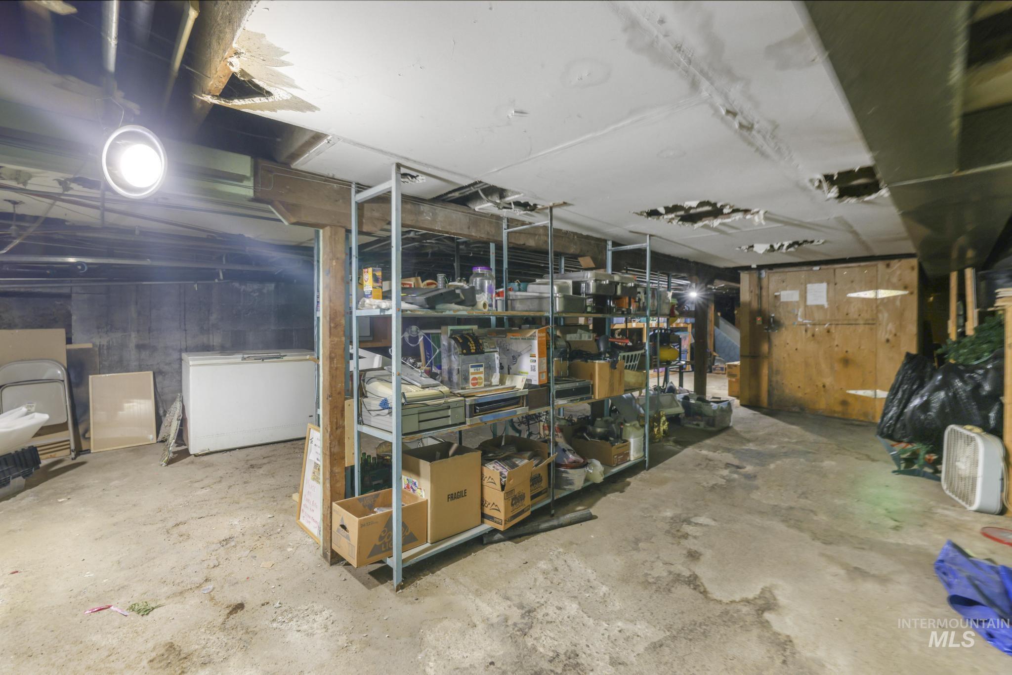 112 Broadway Ave S, Buhl, Idaho 83316, Business/Commercial For Sale, Price $375,000, 98923106