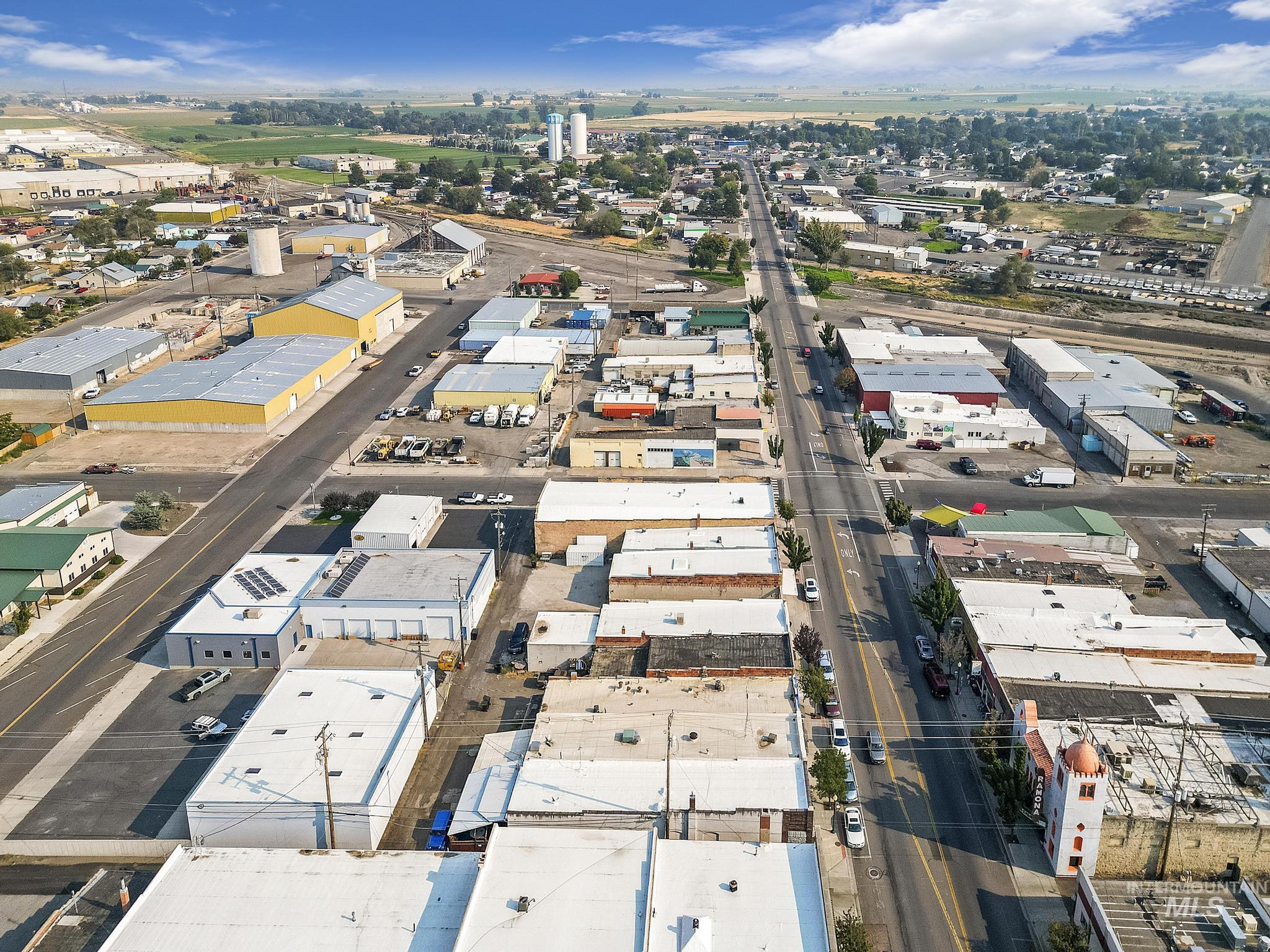 112 Broadway Ave S, Buhl, Idaho 83316, Business/Commercial For Sale, Price $375,000, 98923106