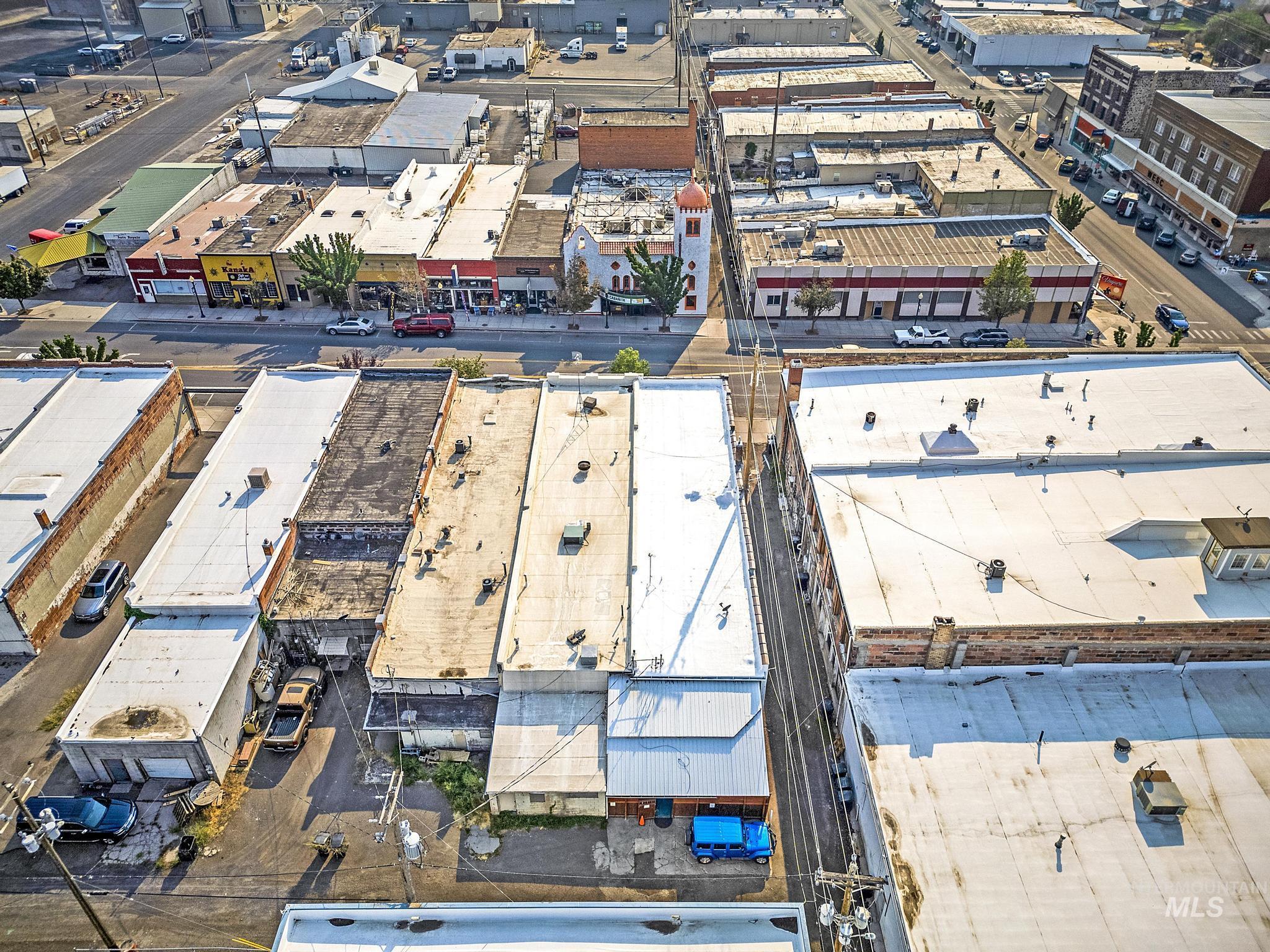 112 Broadway Ave S, Buhl, Idaho 83316, Business/Commercial For Sale, Price $375,000, 98923106