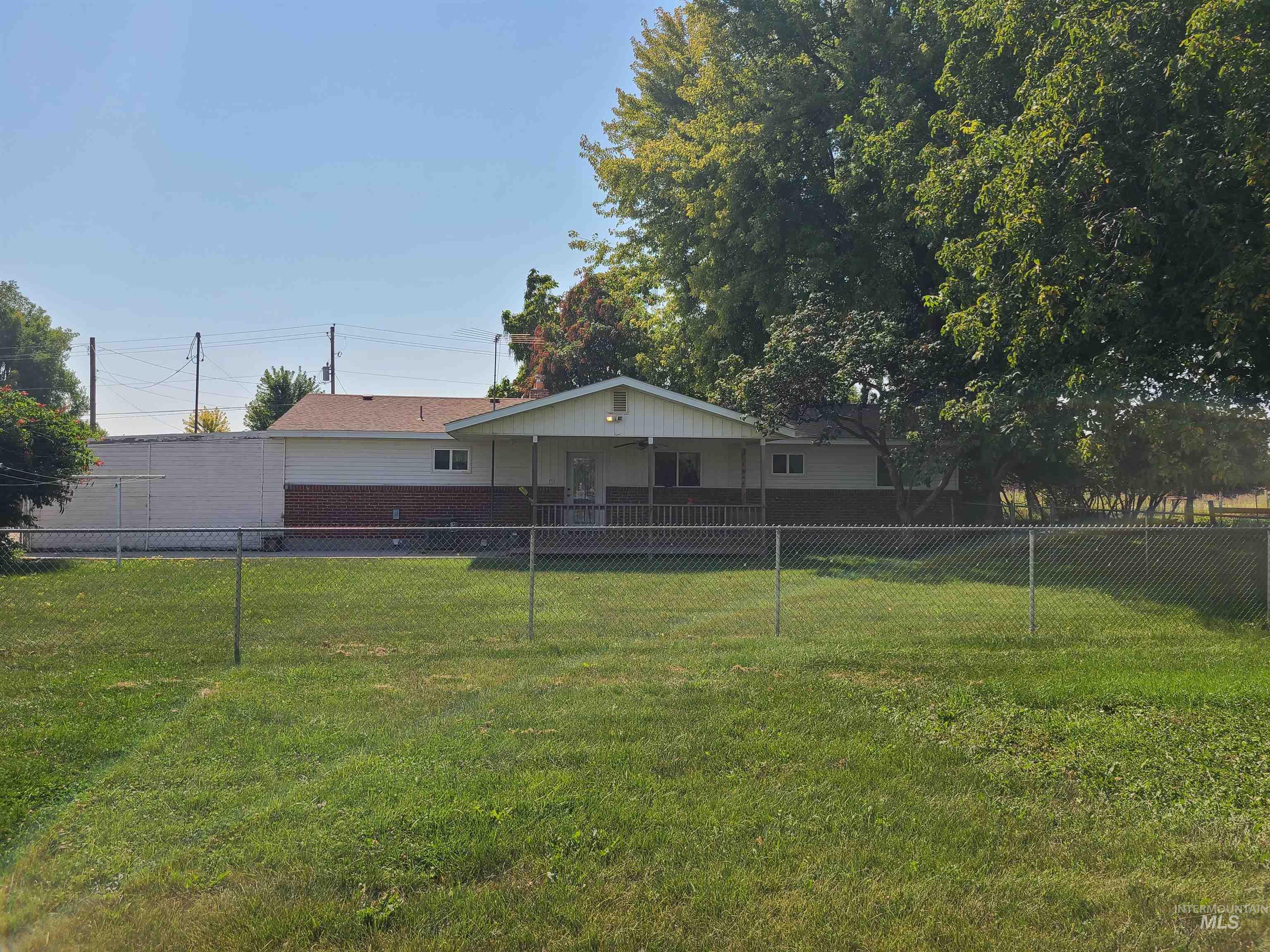 2607 E Ustick Rd, Caldwell, Idaho 83605, 3 Bedrooms, 1.5 Bathrooms, Residential For Sale, Price $725,000,MLS 98923169