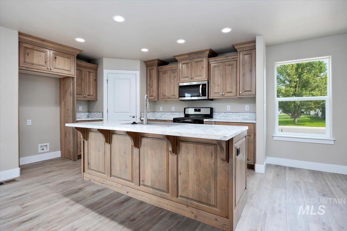 812 & 816 Jack Ave, Jerome, Idaho 83338, 4 Bedrooms, 2.5 Bathrooms, Residential Income For Sale, Price $750,000, 98923187