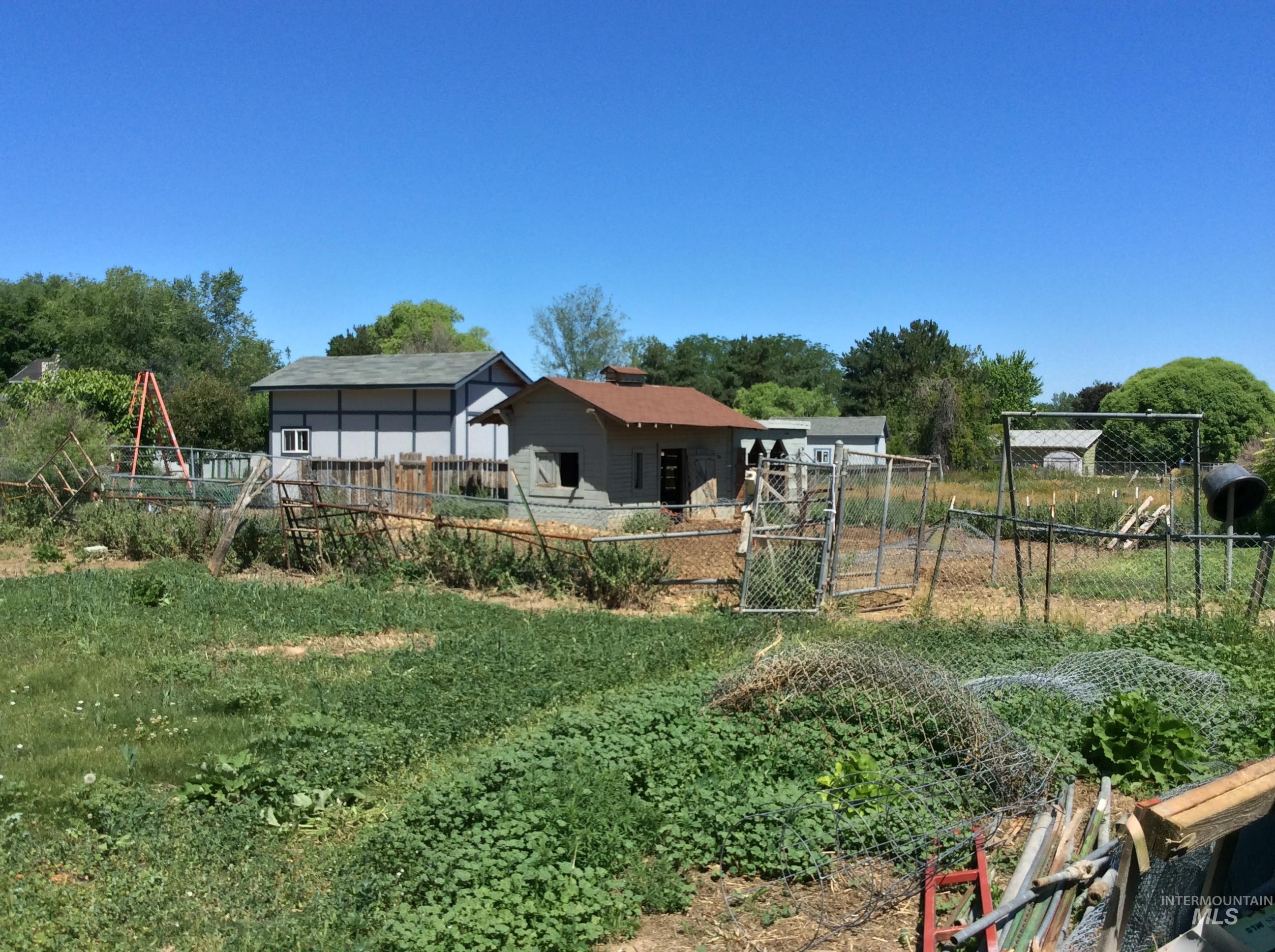 3551 S 5 MILE ROAD, Boise, Idaho 83709, 3 Bedrooms, 1 Bathroom, Farm & Ranch For Sale, Price $500,888, 98923225