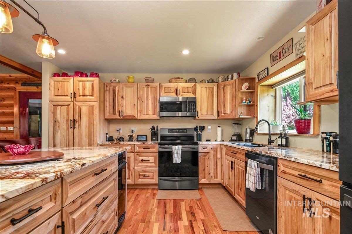 6856 Highway 55, Horseshoe Bend, Idaho 83629, Business/Commercial For Sale, Price $1,498,000, 98923260