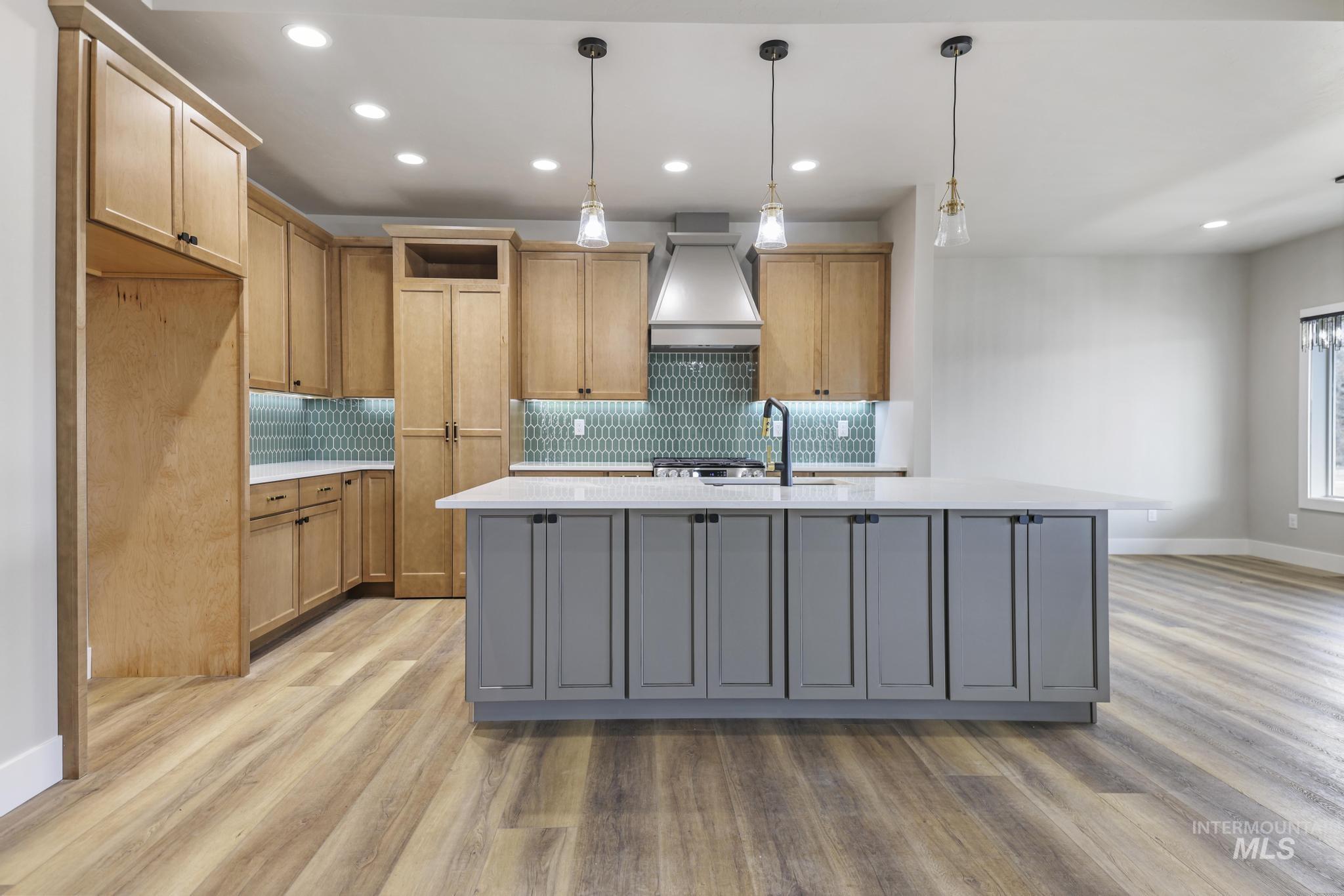 3716 N 3694 E, Kimberly, Idaho 83341, 4 Bedrooms, 2.5 Bathrooms, Residential For Sale, Price $664,900, 98923282