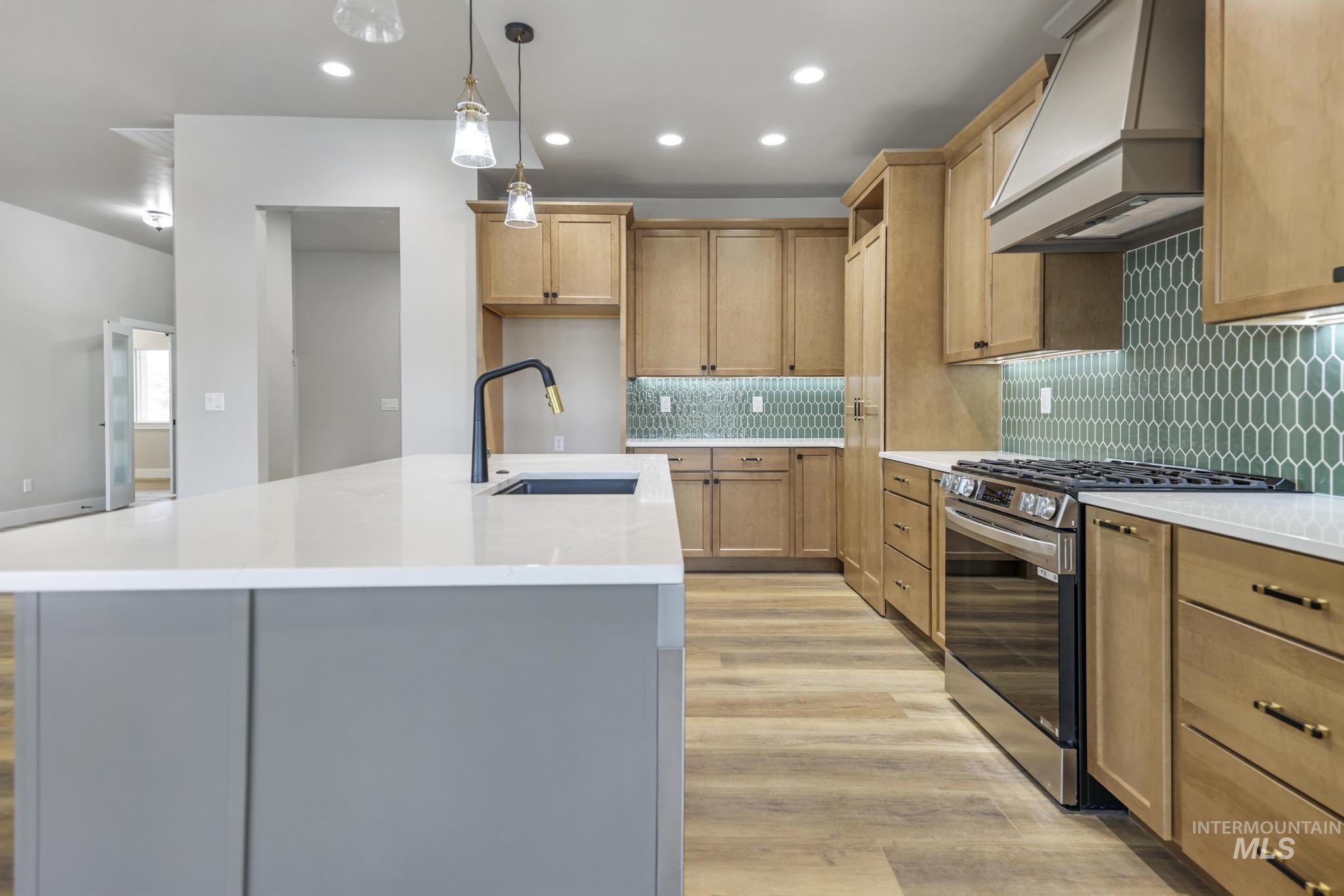 3716 N 3694 E, Kimberly, Idaho 83341, 4 Bedrooms, 2.5 Bathrooms, Residential For Sale, Price $664,900, 98923282