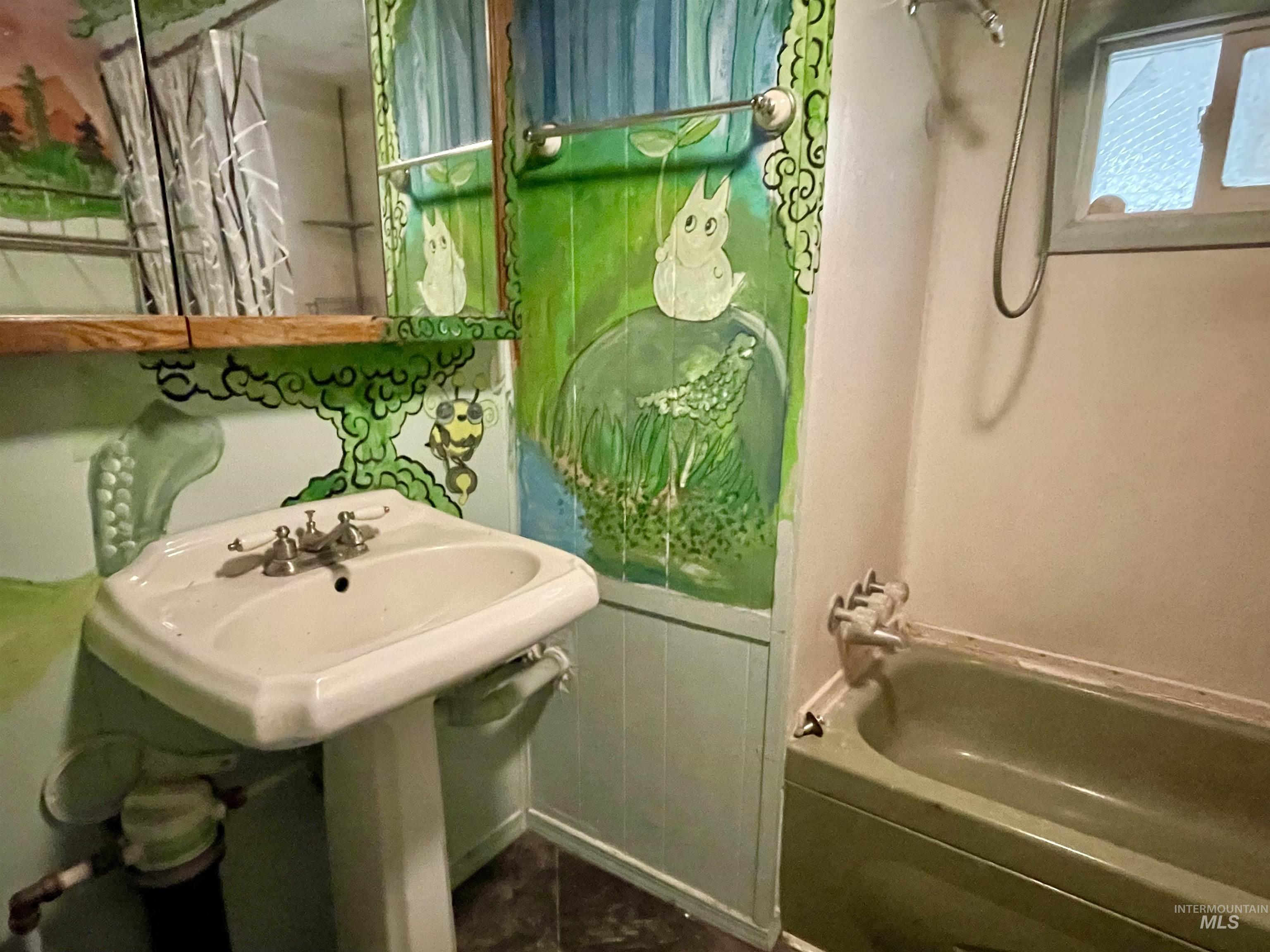 713 Brent Drive, Moscow, Idaho 83843, 1 Bedroom, 1 Bathroom, Residential For Sale, Price $29,000, 98923301
