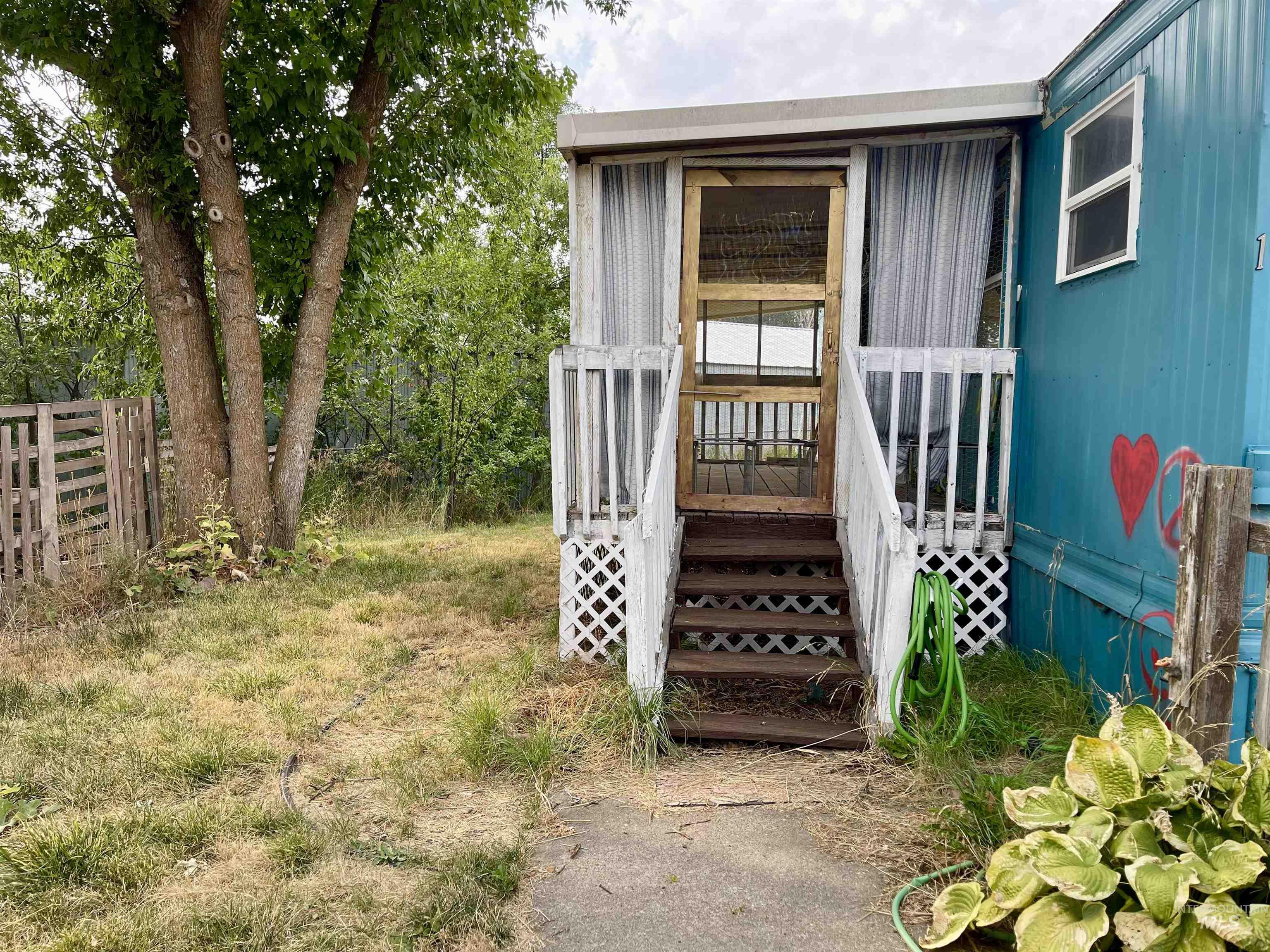 713 Brent Drive, Moscow, Idaho 83843, 1 Bedroom, 1 Bathroom, Residential For Sale, Price $29,000,MLS 98923301