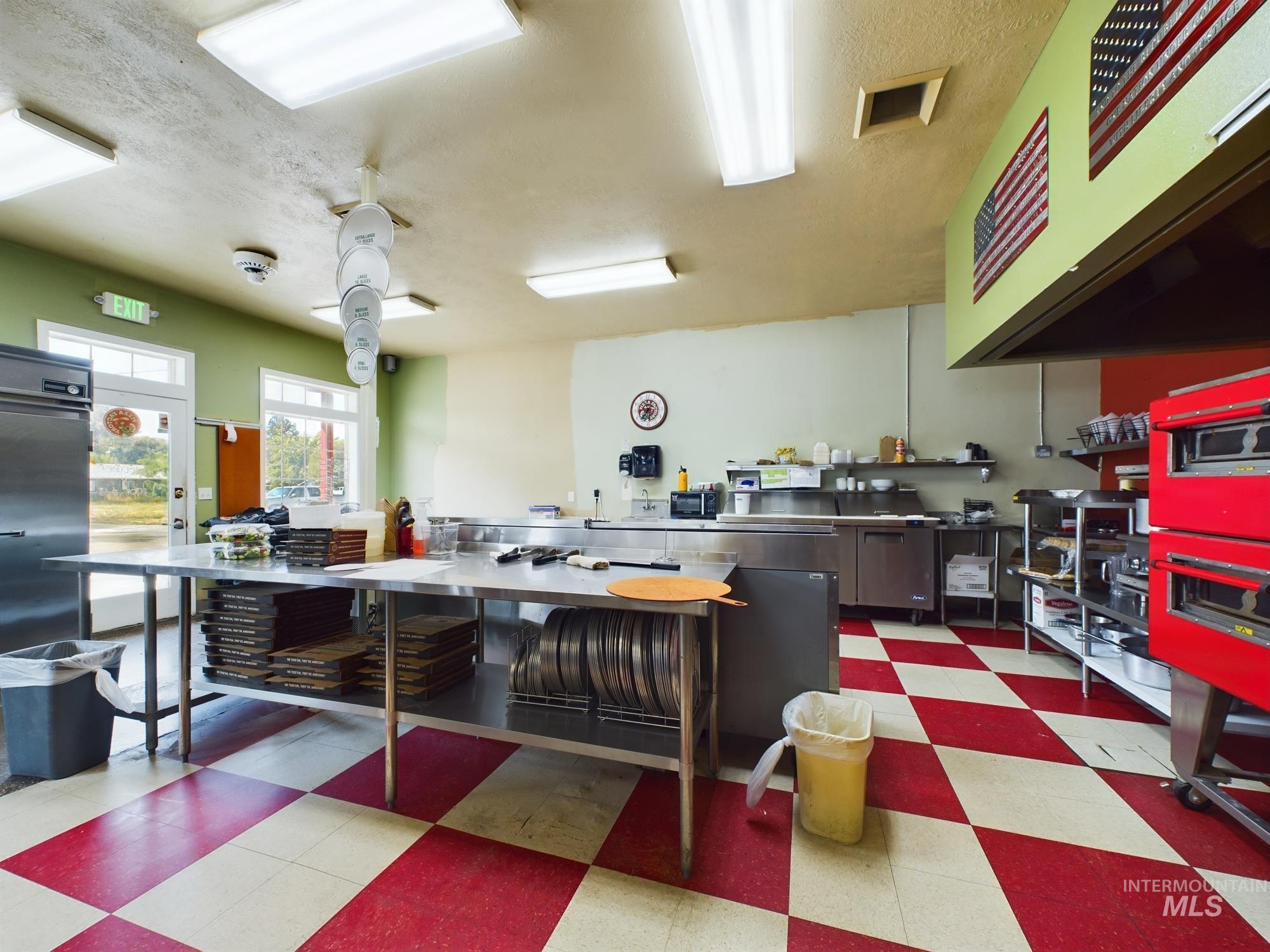 519 S Washington, Emmett, Idaho 83617, Business/Commercial For Sale, Price $650,000, 98923328