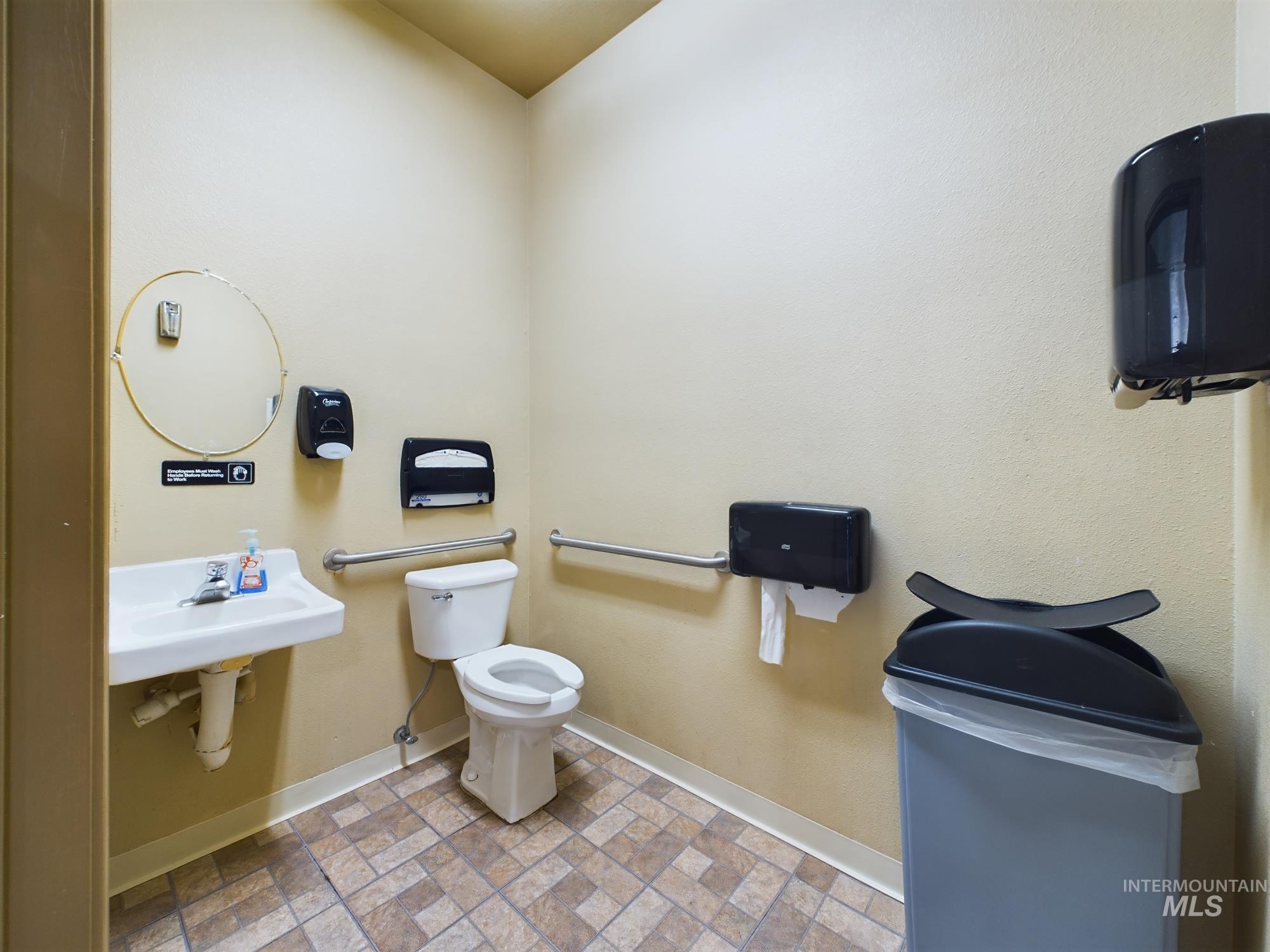 519 S Washington, Emmett, Idaho 83617, Business/Commercial For Sale, Price $650,000, 98923328