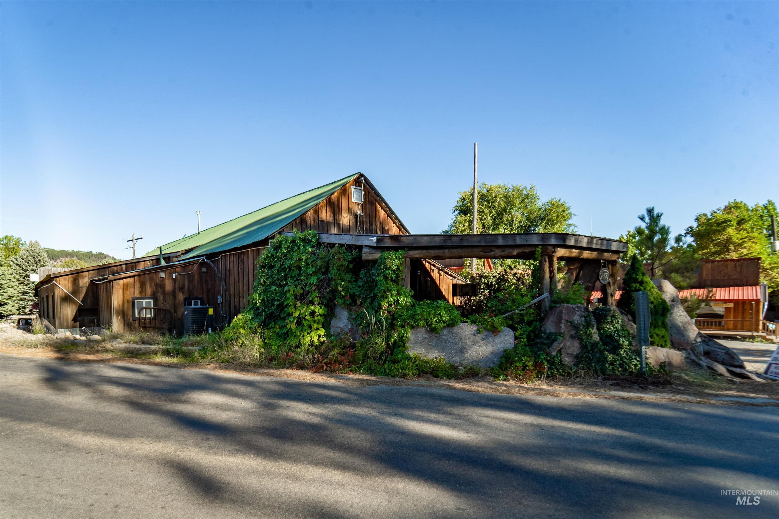 1049 Old Crouch Rd, Garden Valley, Idaho 83622, Business/Commercial For Sale, Price $1,200,000, 98923377