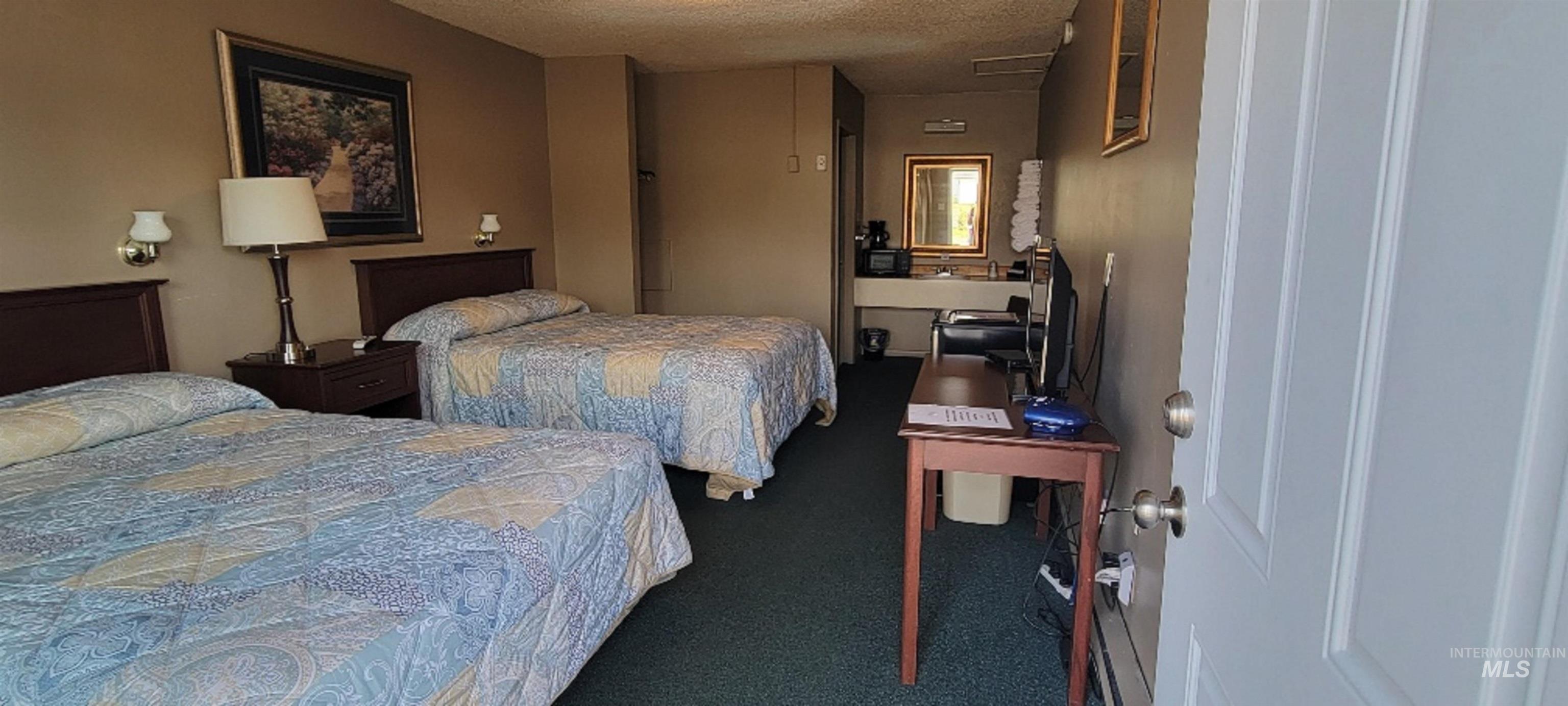 401 Foster Street, CottonWood, Idaho 83522, 1 Bedroom, 1 Bathroom, Residential Income For Sale, Price $1,225,000, 98923397