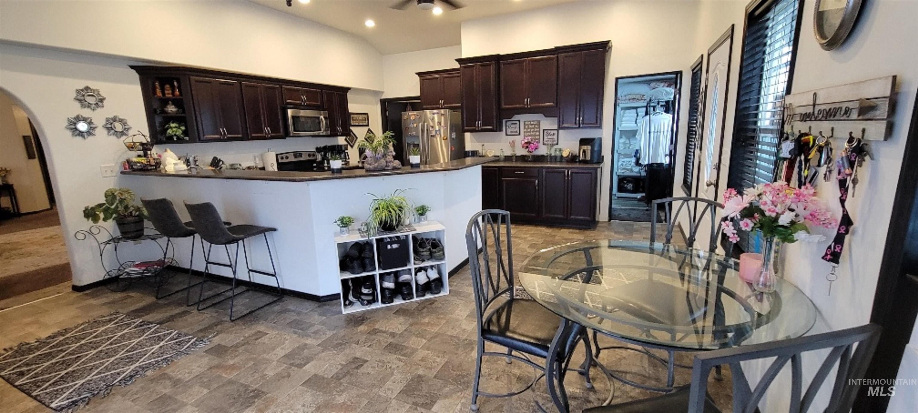 401 Foster Street, CottonWood, Idaho 83522, 1 Bedroom, 1 Bathroom, Residential Income For Sale, Price $1,225,000, 98923397