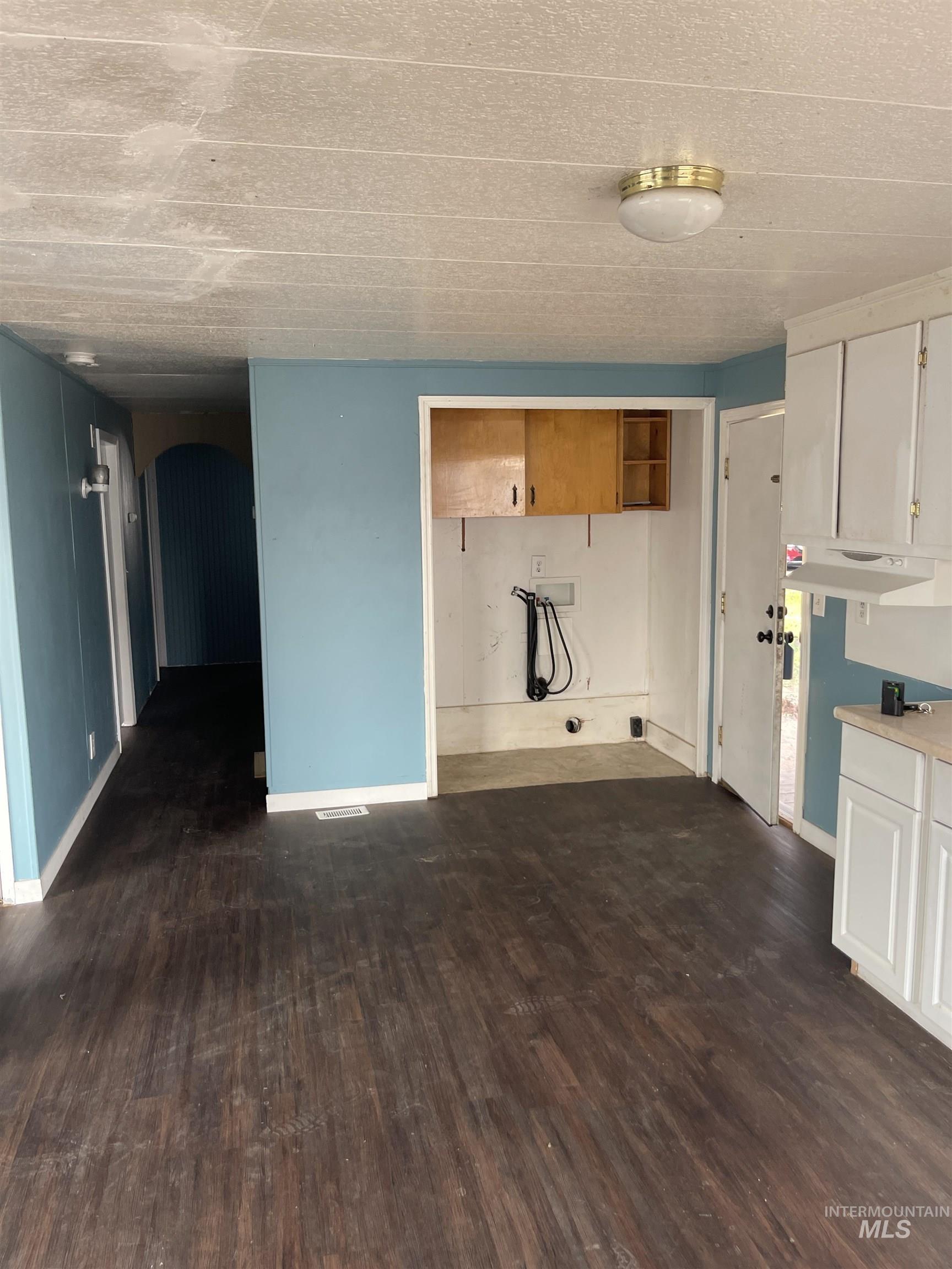 277 Coach Lane, Ontario, Oregon 97914, 2 Bedrooms, 1 Bathroom, Residential For Sale, Price $25,000, 98923424