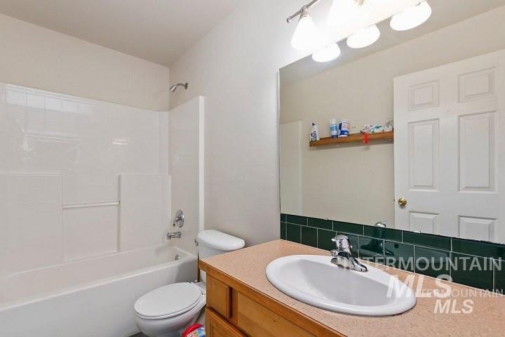 413 Main St S, Kimberly, Idaho 83341, 2 Rooms, Business/Commercial For Sale, Price $249,000, 98923447
