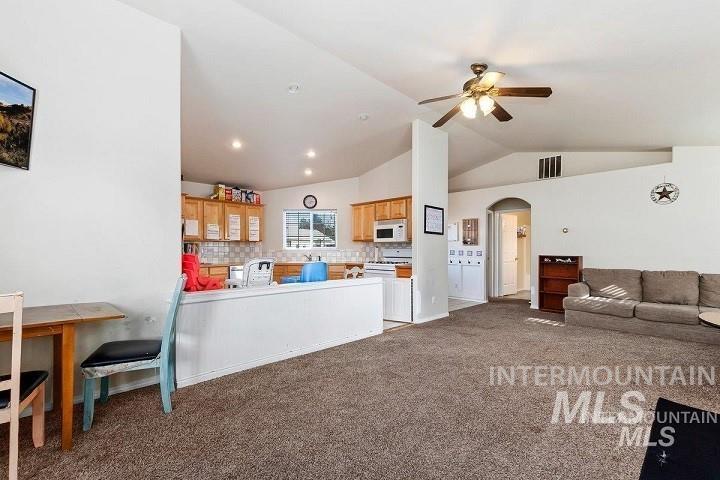 413 Main St S, Kimberly, Idaho 83341, 2 Rooms, Business/Commercial For Sale, Price $249,000, 98923447