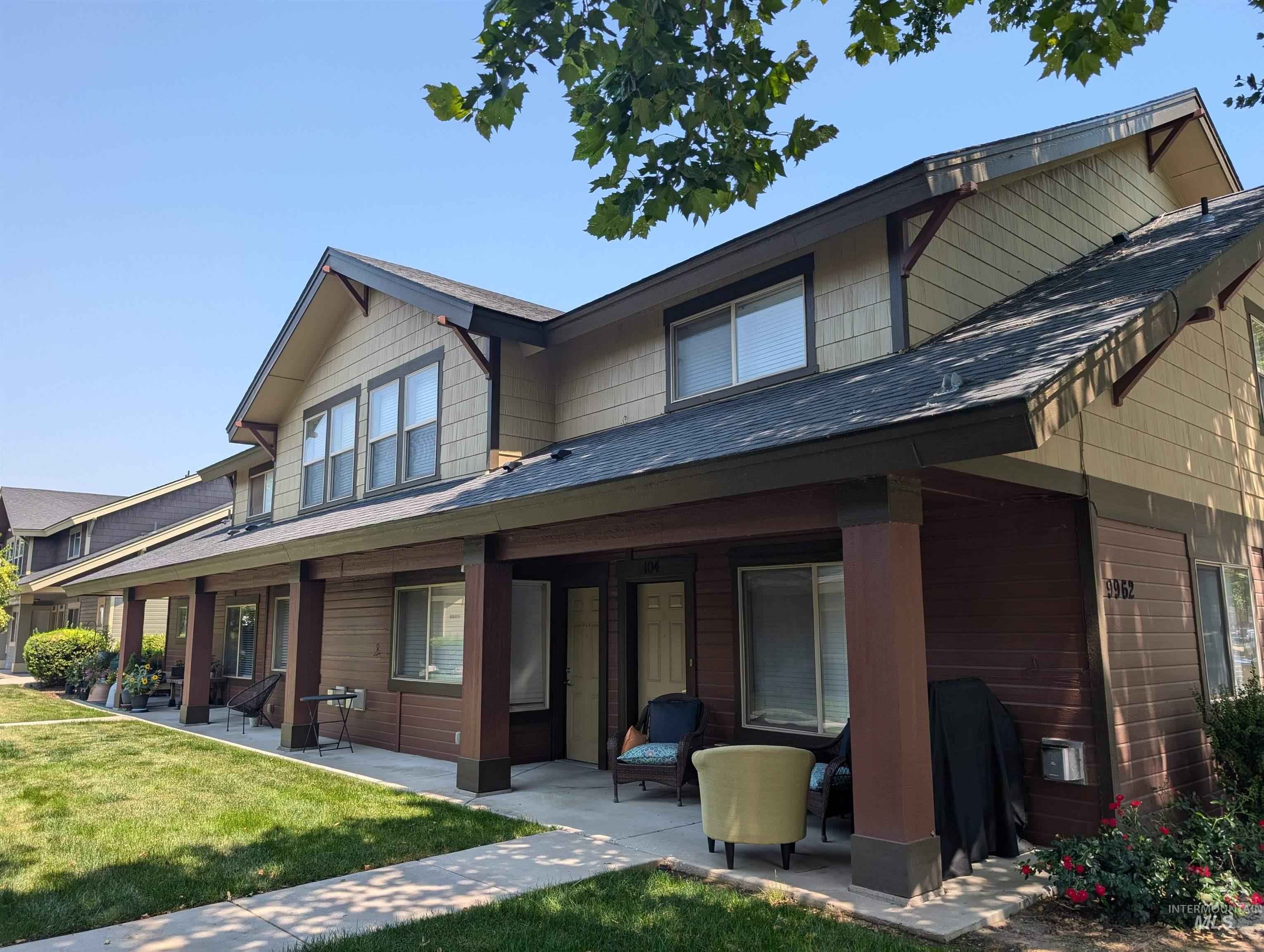 9962 W Rosecroft Ct., Boise, Idaho 83704-5073, 3 Bedrooms, 2.5 Bathrooms, Residential Income For Sale, Price $1,200,000, 98923488