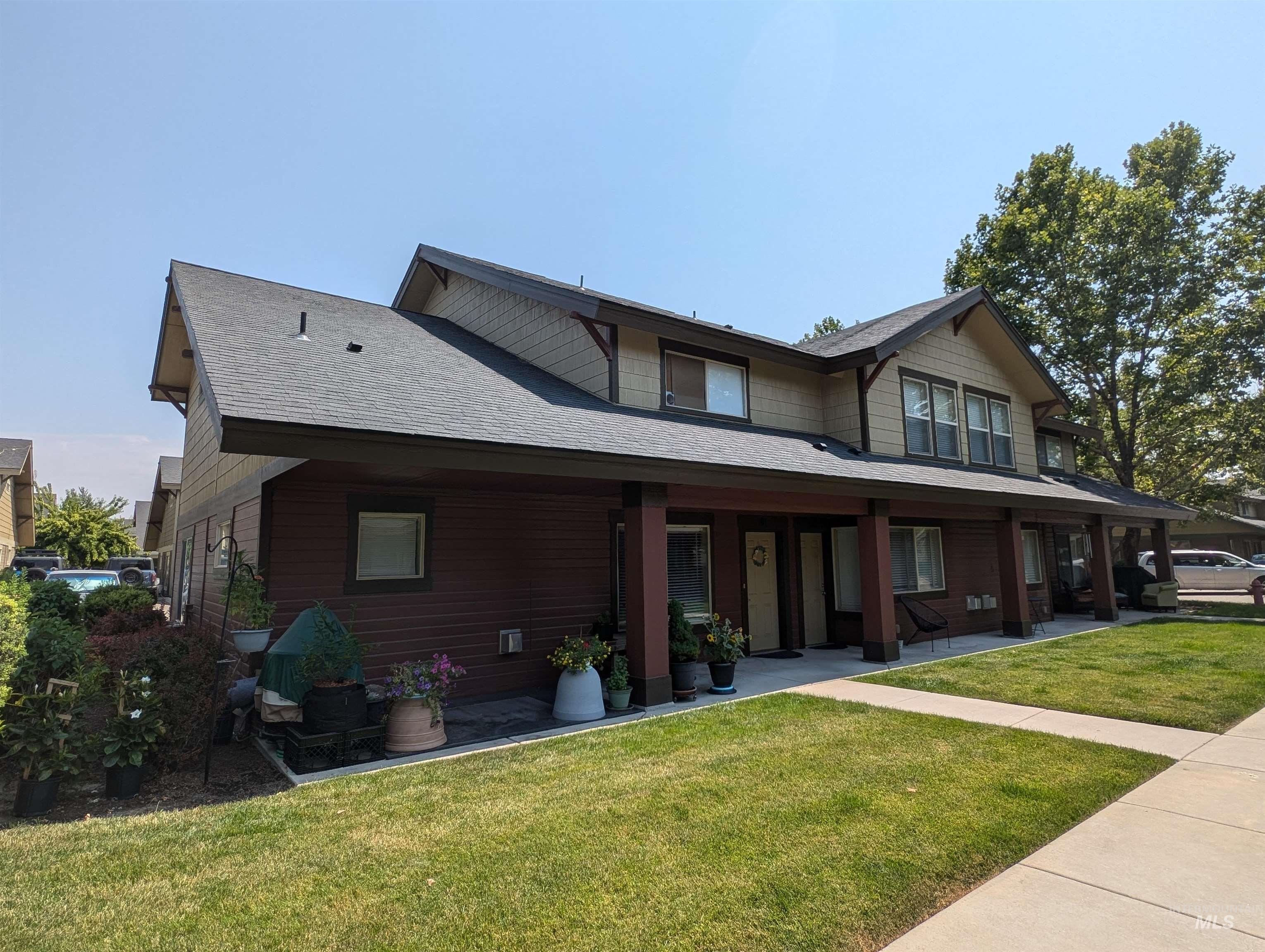 9962 W Rosecroft Ct., Boise, Idaho 83704-5073, 3 Bedrooms, 2.5 Bathrooms, Residential Income For Sale, Price $1,200,000, 98923488