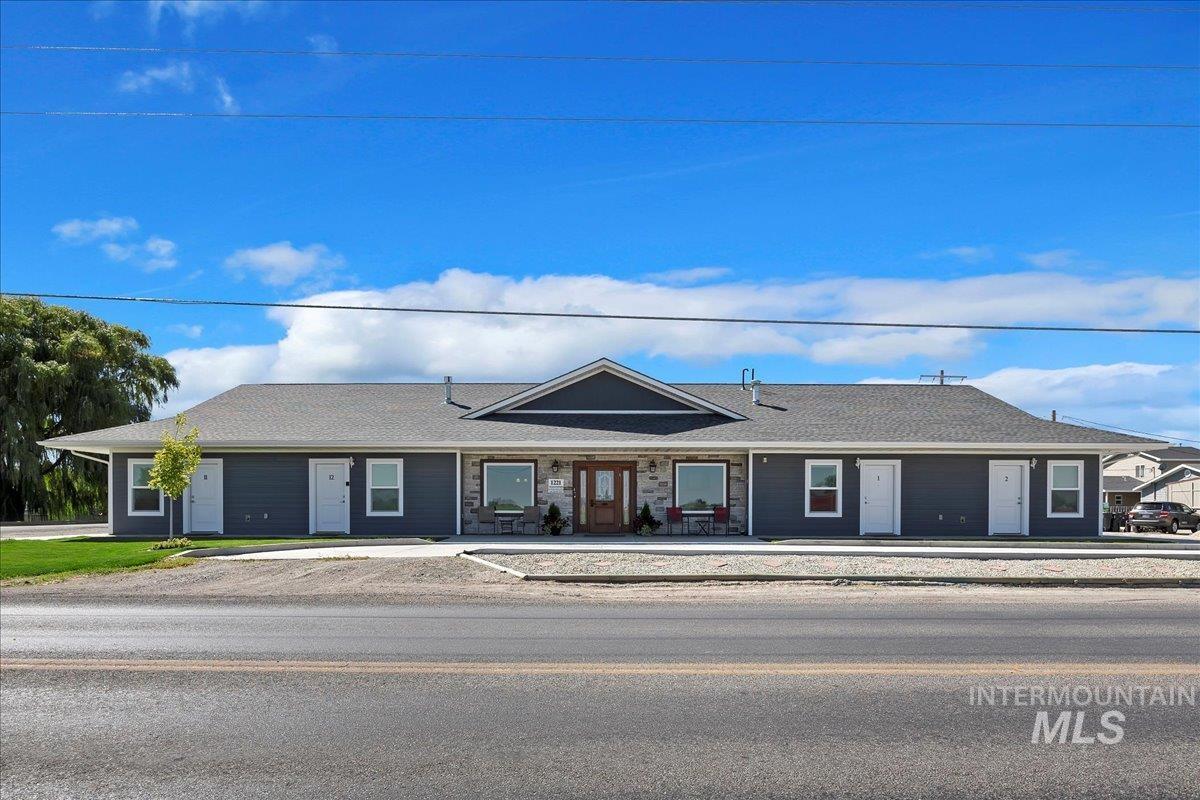 1221 21st street, Heyburn, Idaho 83336, 12 Bedrooms, 32 Rooms, Business/Commercial For Sale, Price $1,799,000, 98923507