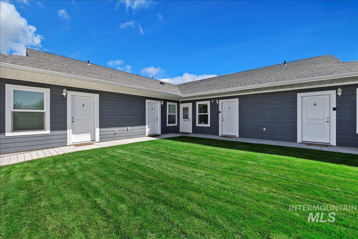 1221 21st street, Heyburn, Idaho 83336, 12 Bedrooms, 32 Rooms, Business/Commercial For Sale, Price $1,799,000, 98923507