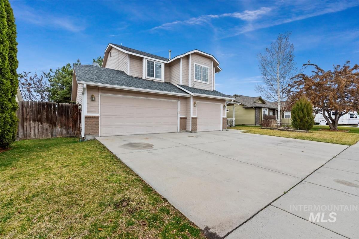 2777 N Bobcat Way, Meridian, Idaho 83646, 4 Bedrooms, 3 Bathrooms, Residential For Sale, Price $499,900,MLS 98923523