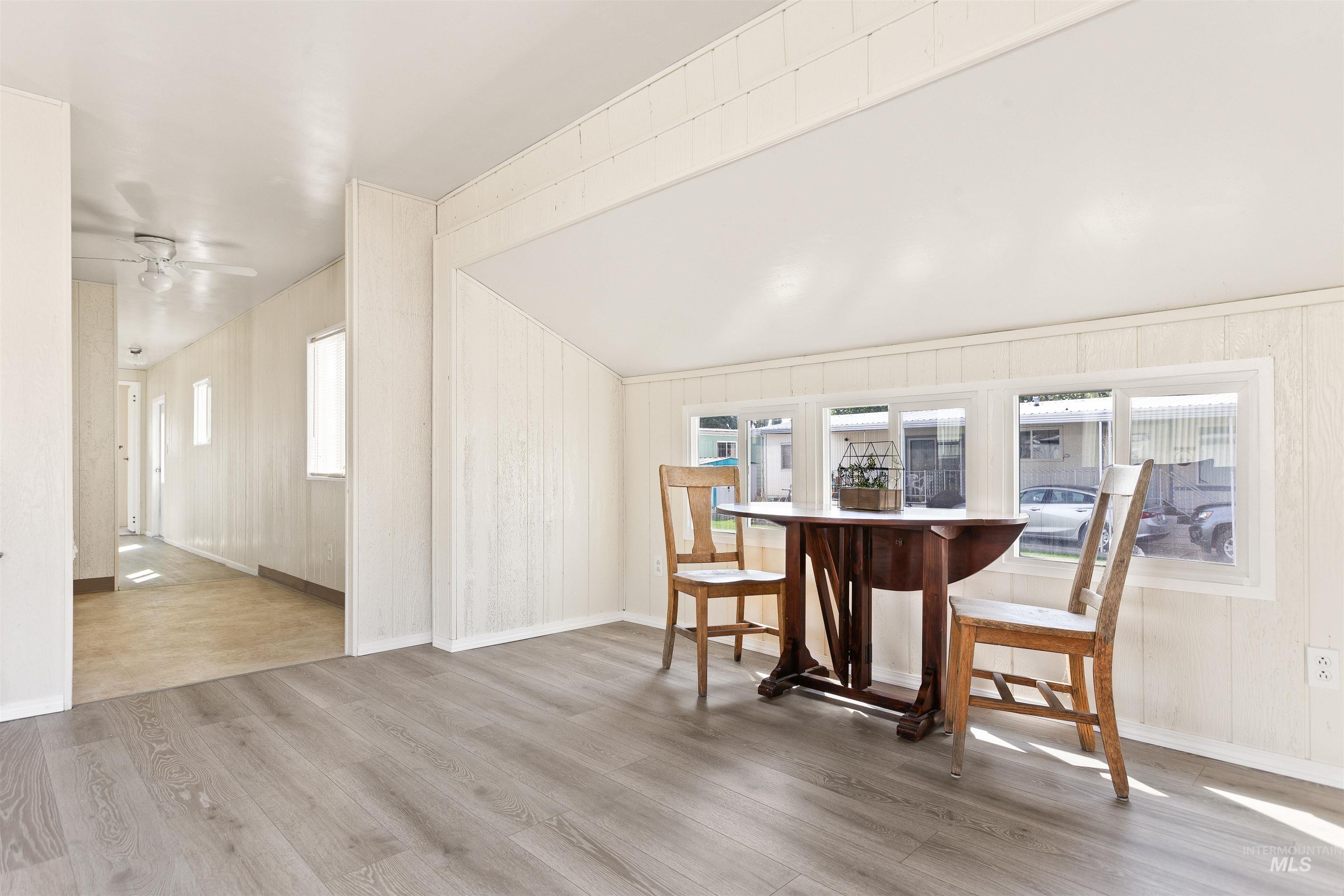 515 Warner Ave, Lewiston, Idaho 83501, 2 Bedrooms, 1 Bathroom, Residential For Sale, Price $73,000, 98923541