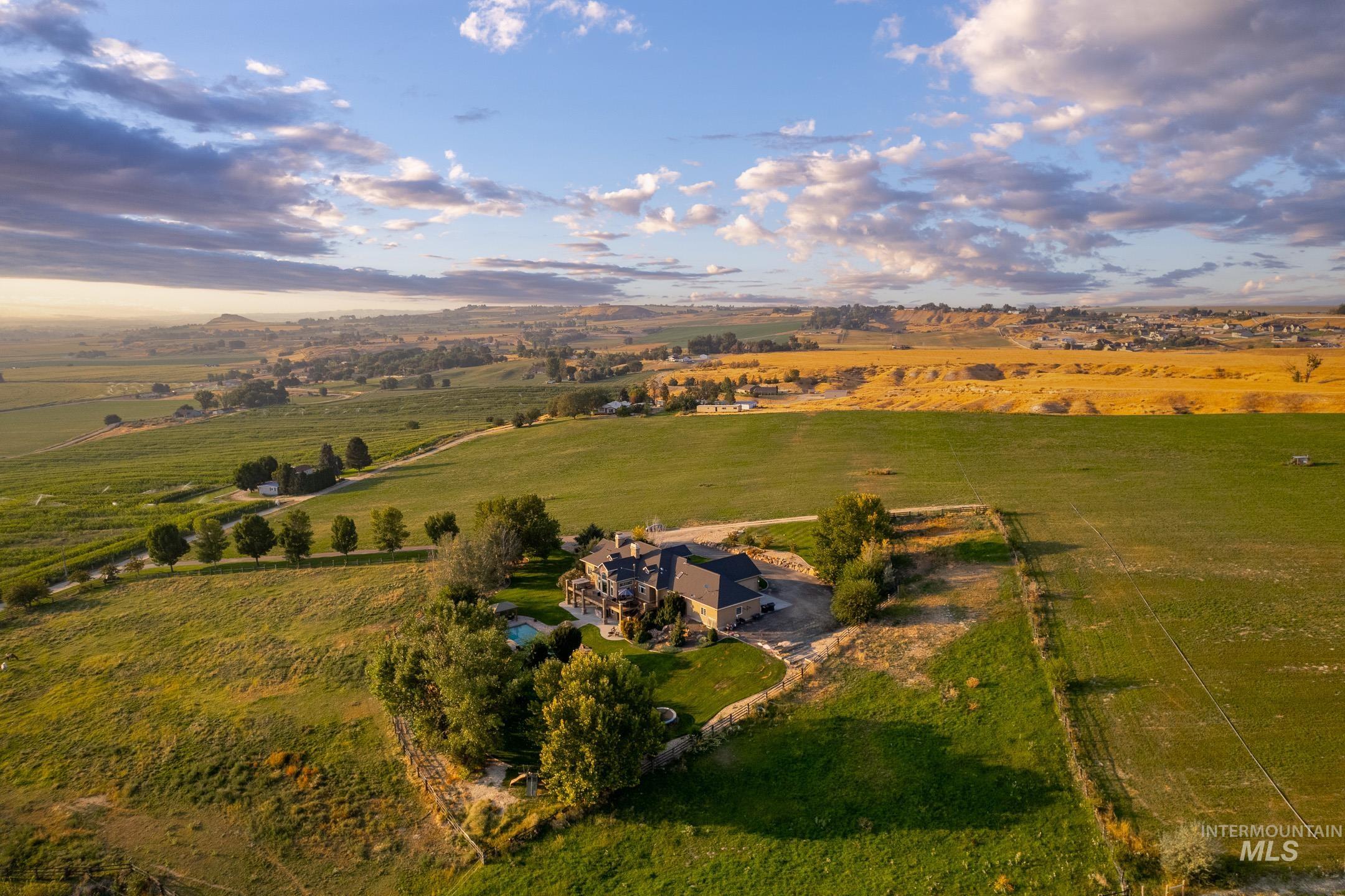 10430 Randall Lane, Caldwell, Idaho 83607, 4 Bedrooms, 4.5 Bathrooms, Residential For Sale, Price $2,400,000, 98923573