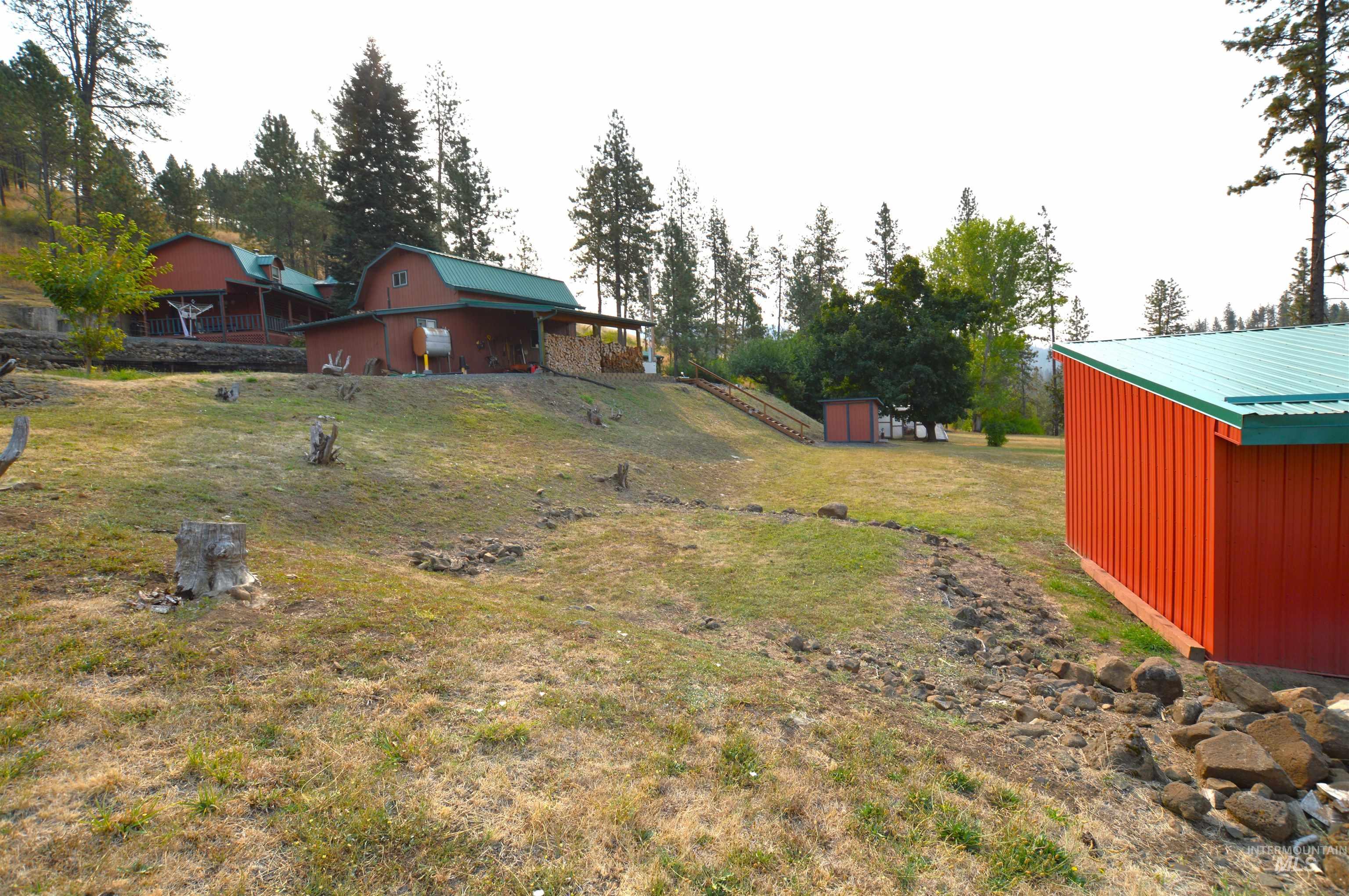 169 Westfall Ln, Kamiah, Idaho 83536, 3 Bedrooms, 3 Bathrooms, Residential For Sale, Price $565,000, 98923619