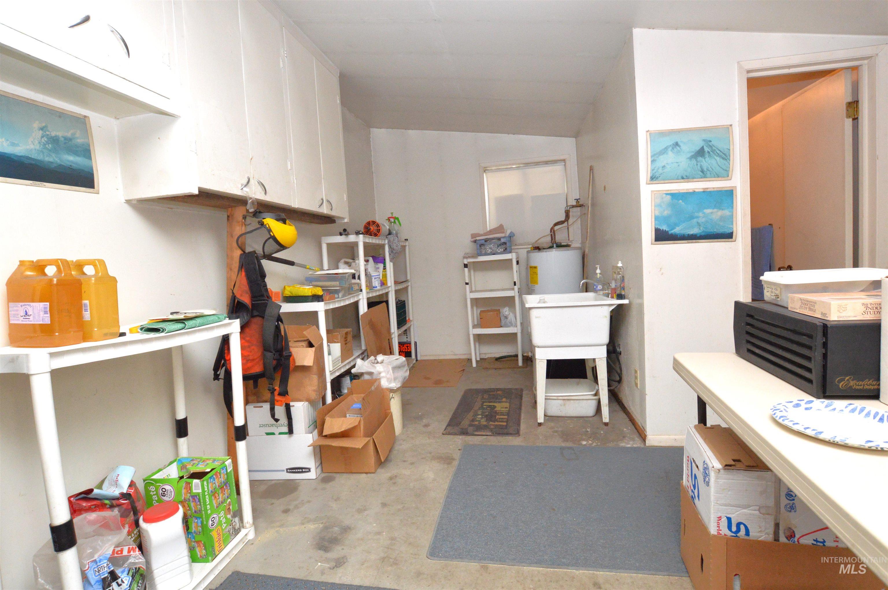 169 Westfall Ln, Kamiah, Idaho 83536, 3 Bedrooms, 3 Bathrooms, Residential For Sale, Price $565,000, 98923619