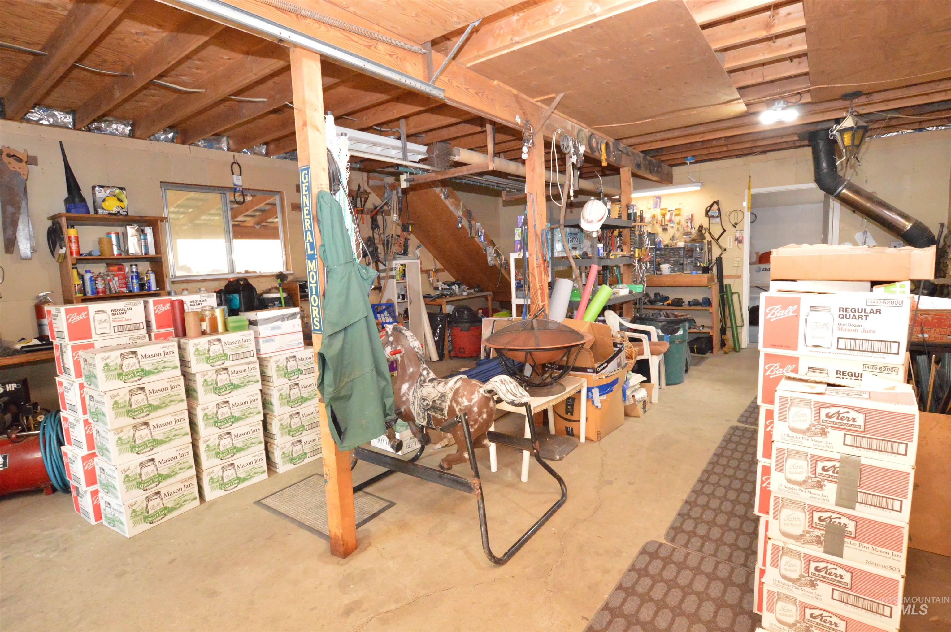 169 Westfall Ln, Kamiah, Idaho 83536, 3 Bedrooms, 3 Bathrooms, Residential For Sale, Price $565,000, 98923619