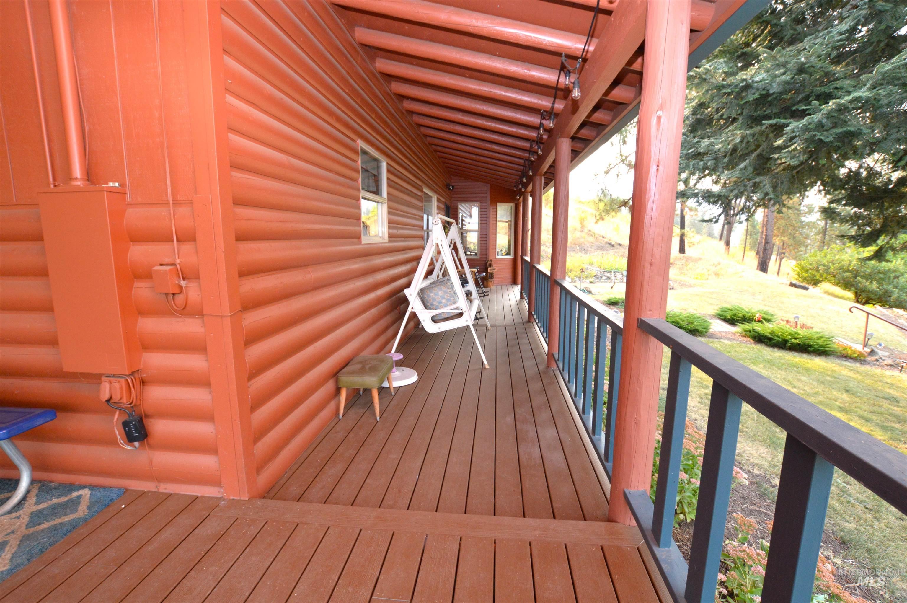 169 Westfall Ln, Kamiah, Idaho 83536, 3 Bedrooms, 3 Bathrooms, Residential For Sale, Price $565,000, 98923619