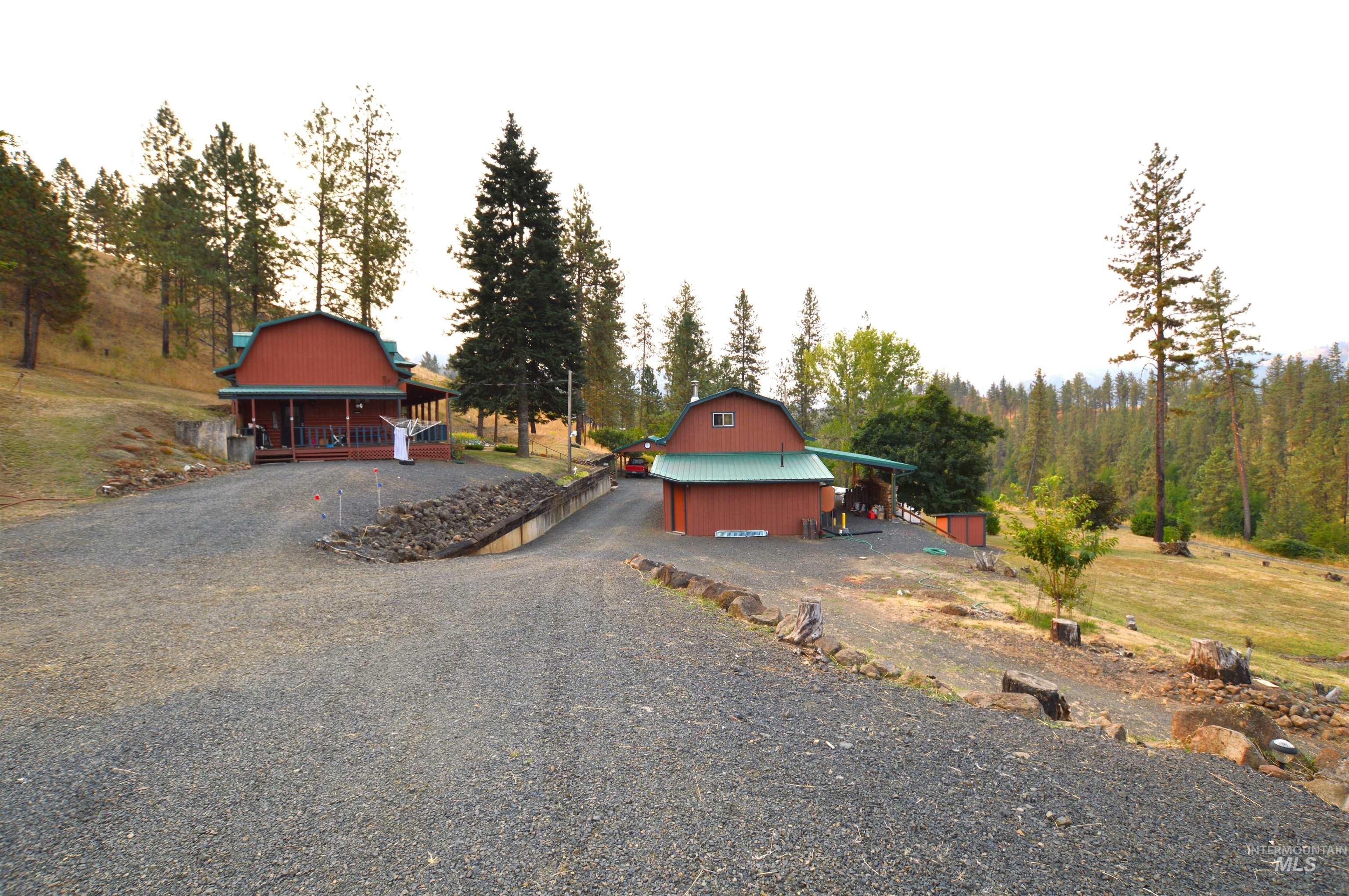 169 Westfall Ln, Kamiah, Idaho 83536, 3 Bedrooms, 3 Bathrooms, Residential For Sale, Price $565,000, 98923619