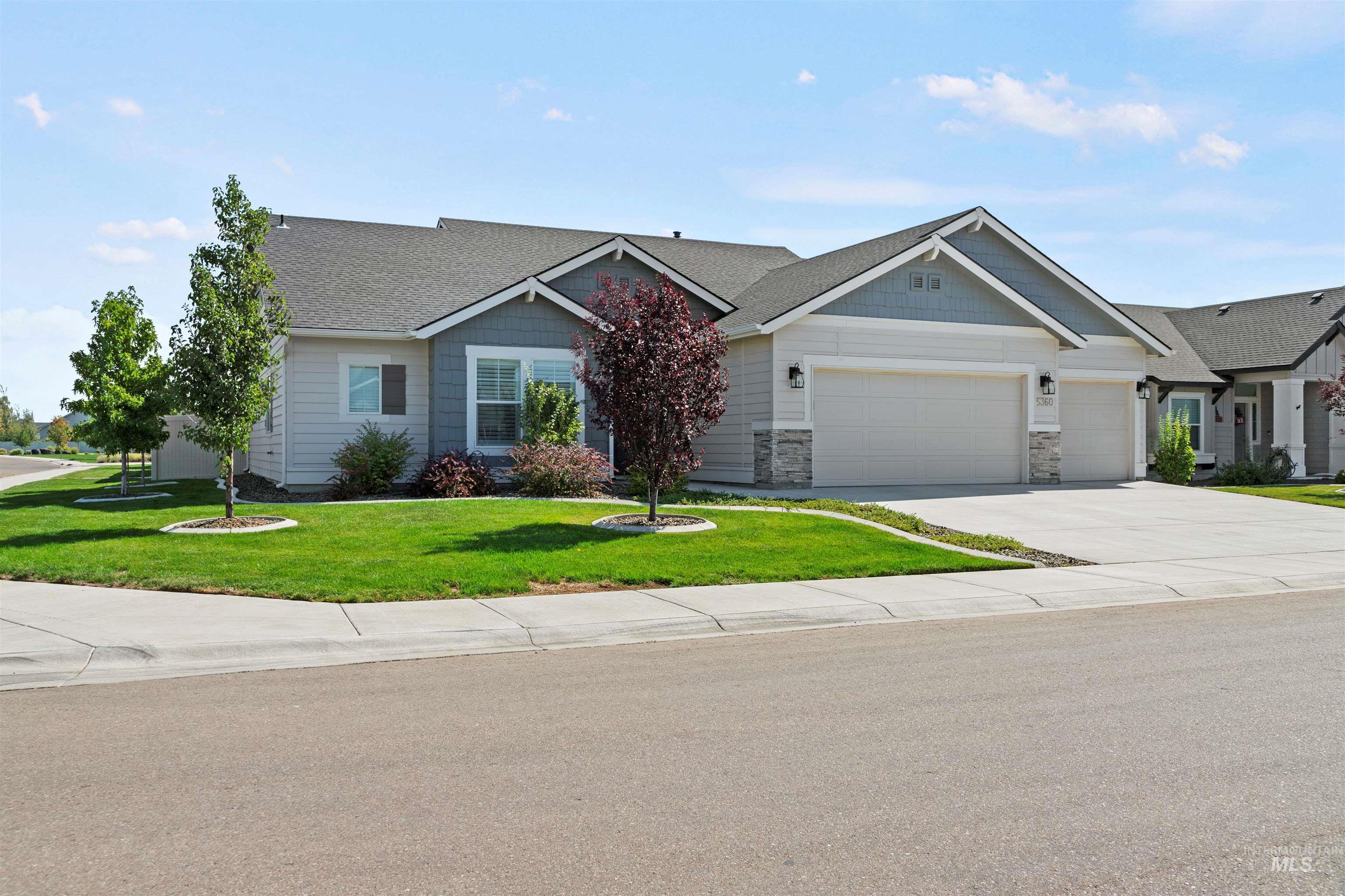 5360 N Willowside Ave, Meridian, Idaho 83646, 4 Bedrooms, 2 Bathrooms, Residential For Sale, Price $545,000,MLS 98923640