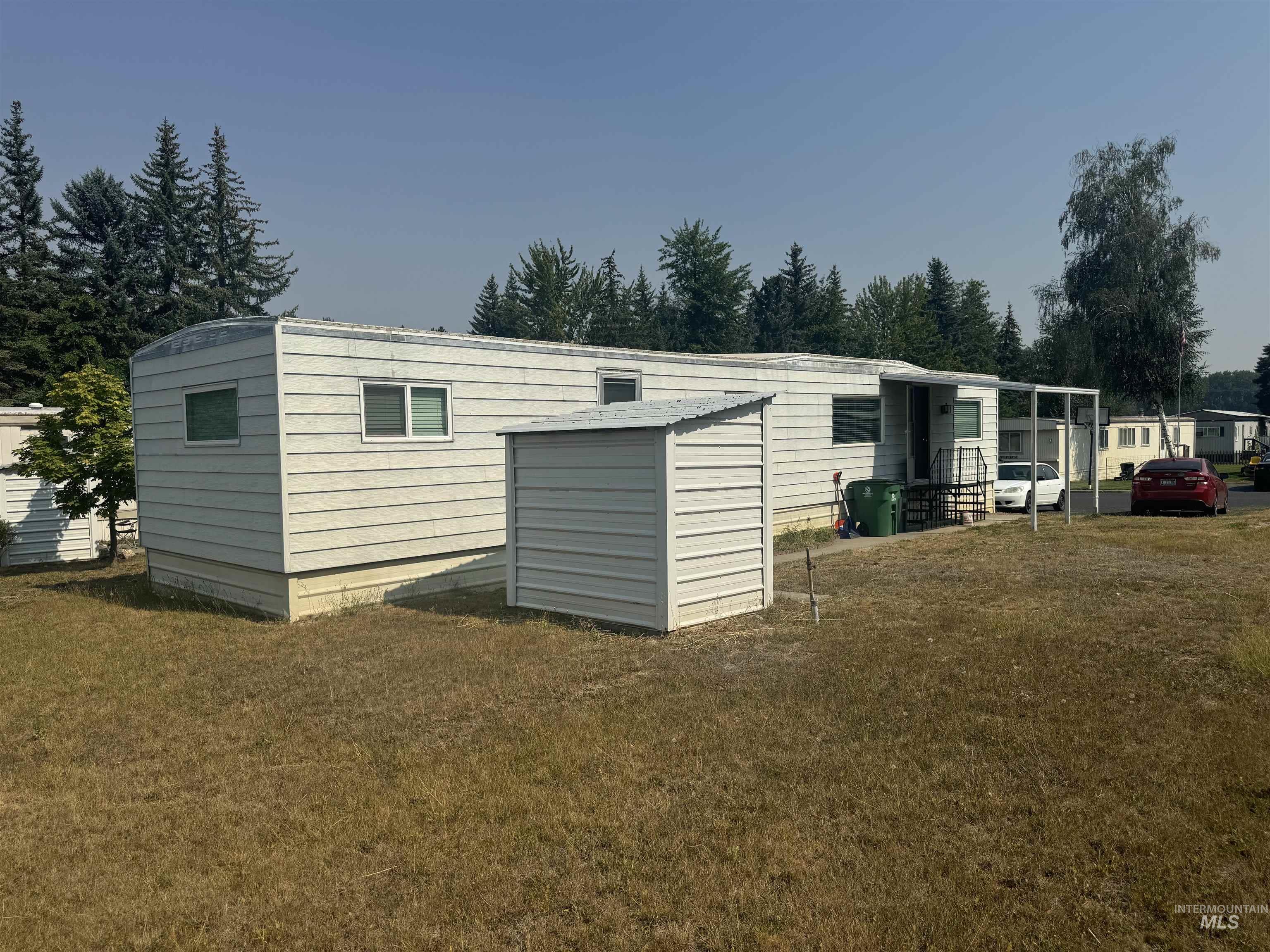 411 N Almon, Moscow, Idaho 83843, 2 Bedrooms, 1 Bathroom, Residential For Sale, Price $65,000, 98923689
