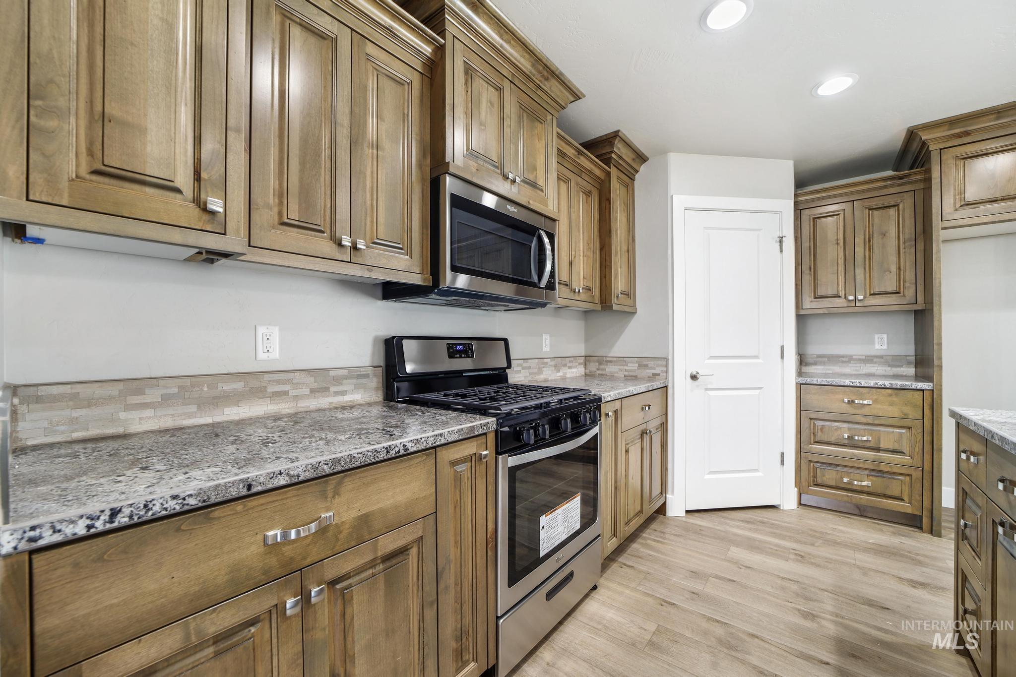 171 & 175 Woody Way, Jerome, Idaho 83338, 4 Bedrooms, 2.5 Bathrooms, Residential Income For Sale, Price $750,000, 98923771