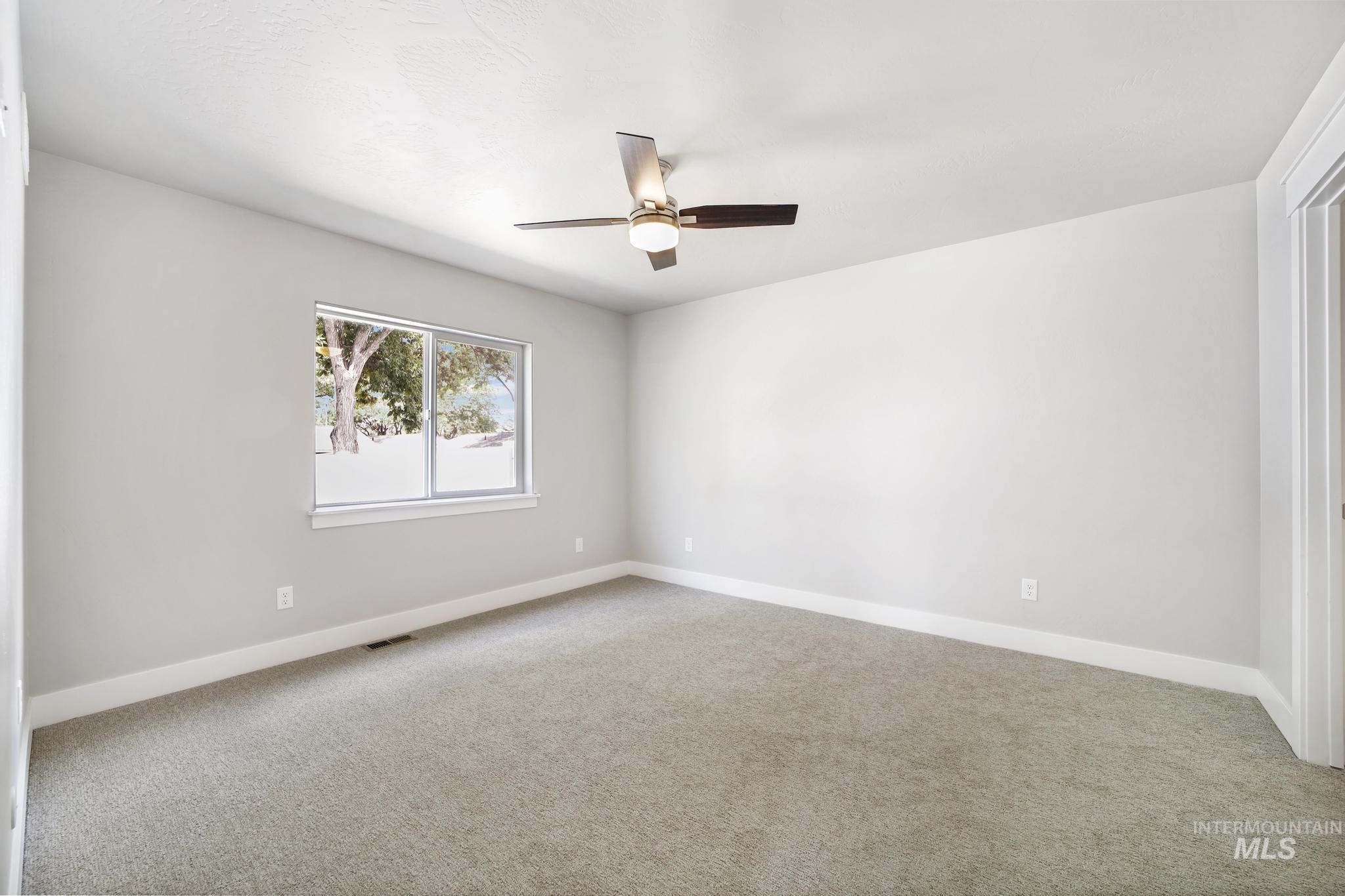 171 & 175 Woody Way, Jerome, Idaho 83338, 4 Bedrooms, 2.5 Bathrooms, Residential Income For Sale, Price $750,000, 98923771